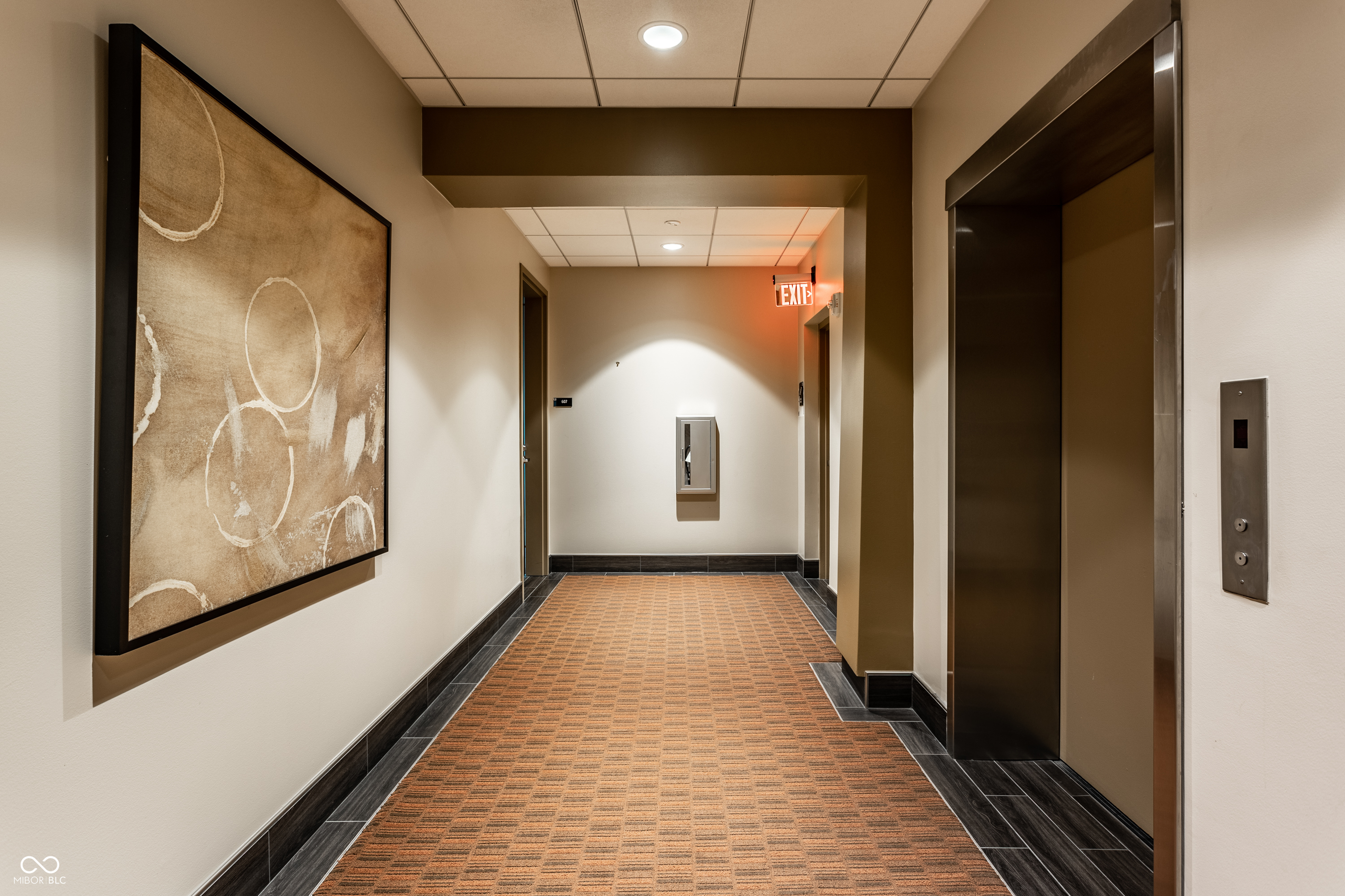 1 Virginia Avenue Unit: APT 607