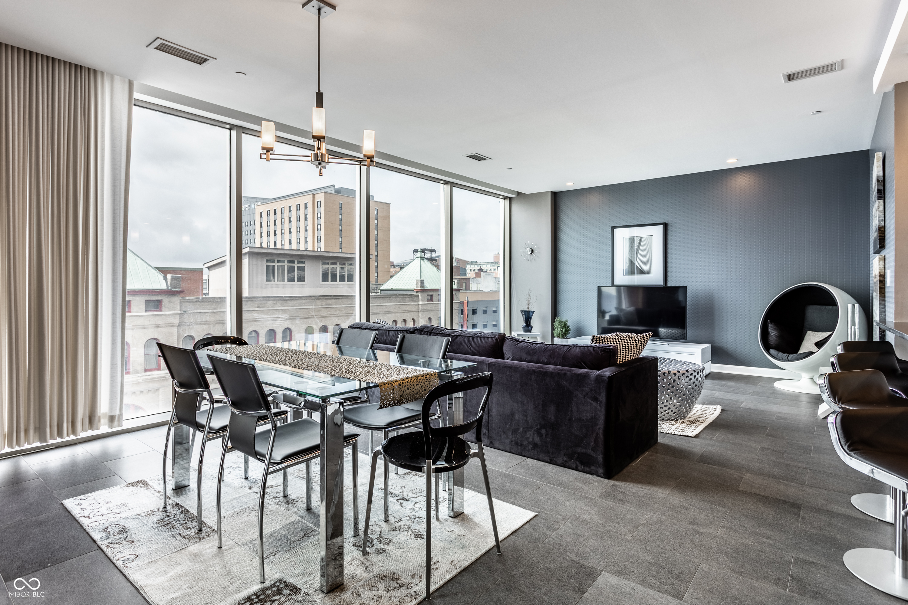 1 Virginia Avenue Unit: APT 607