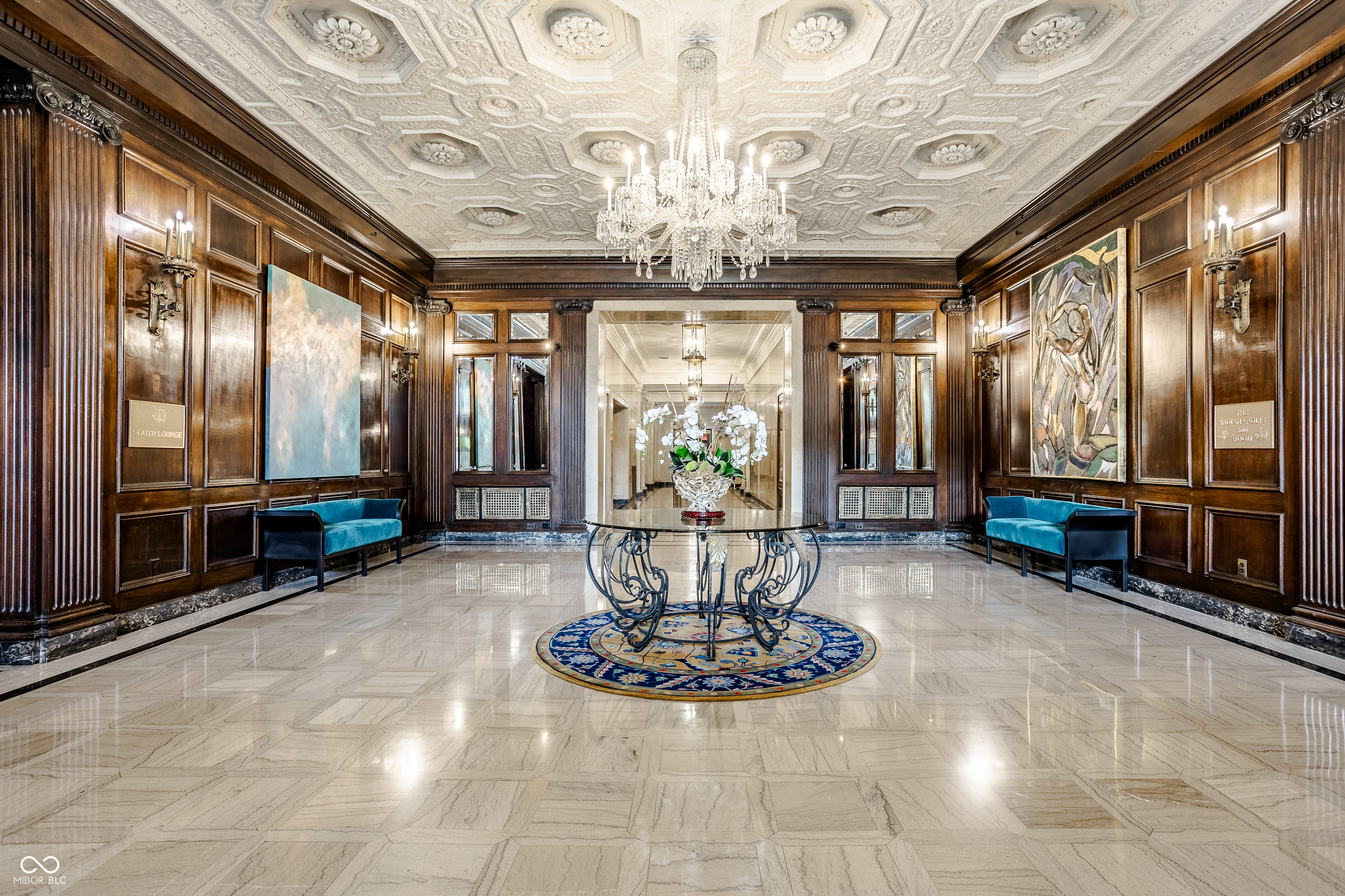 350 N Meridian Street Unit: UNIT 606/607