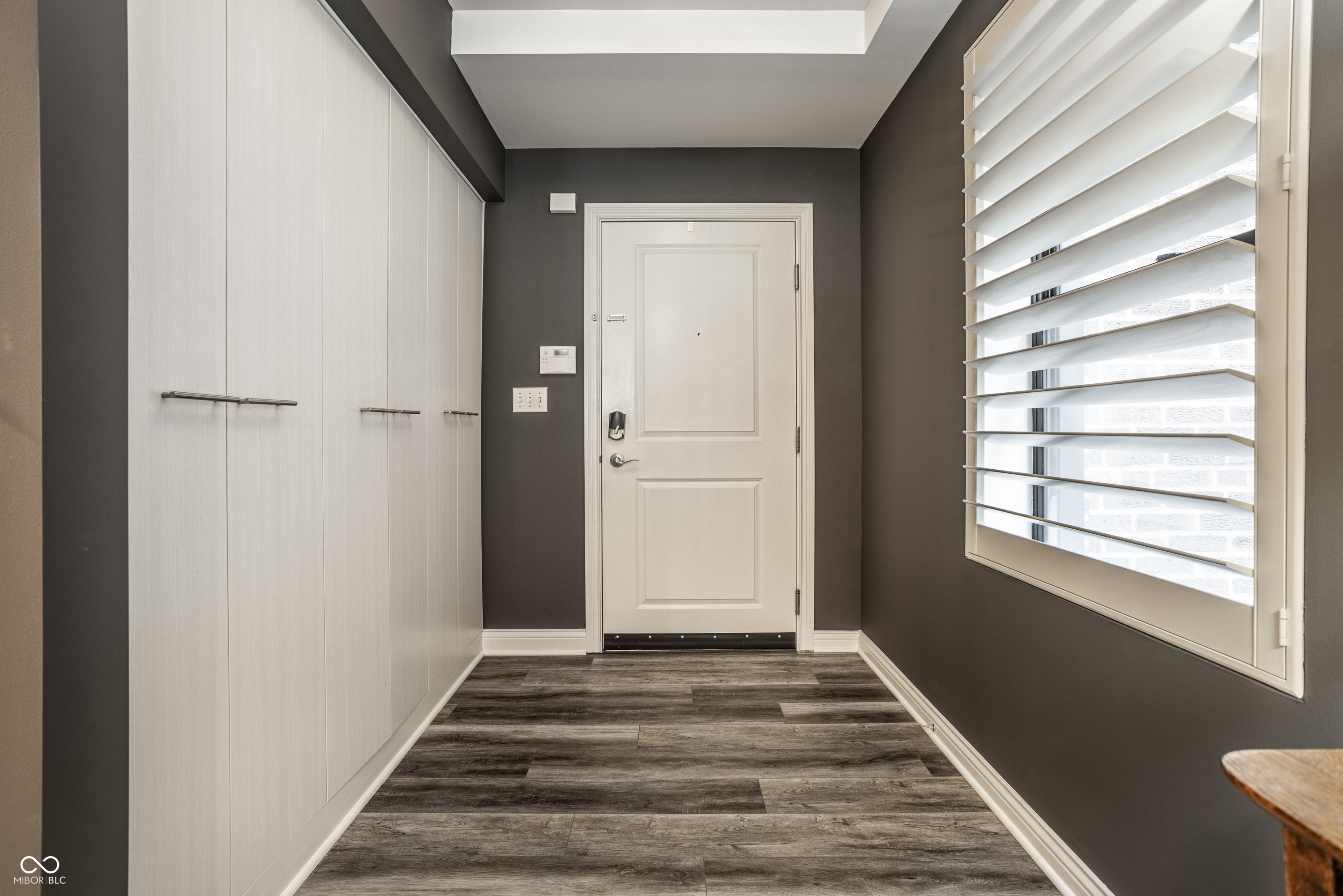 350 N Meridian Street Unit: UNIT 606/607