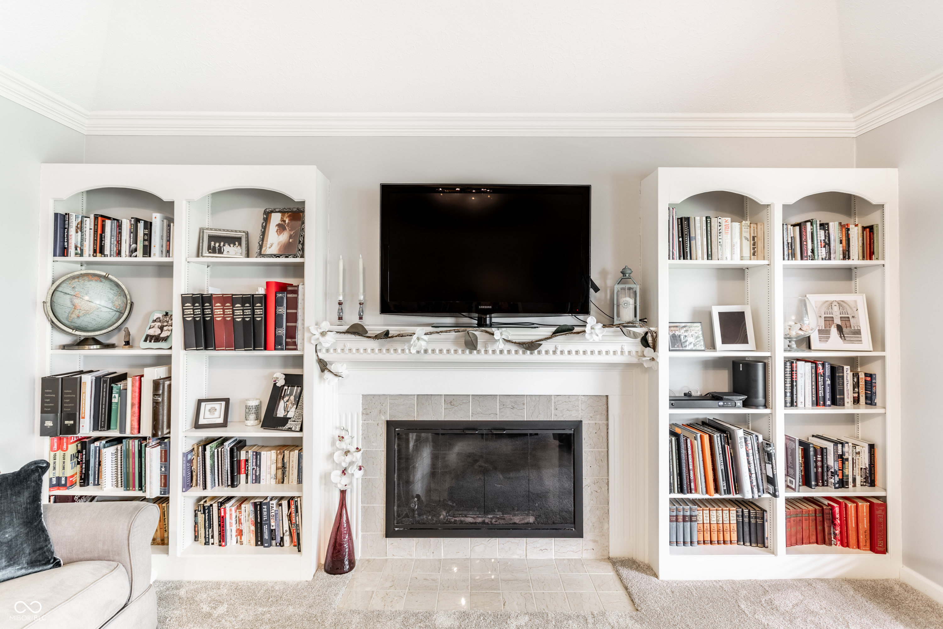 9265 Tamarack Drive