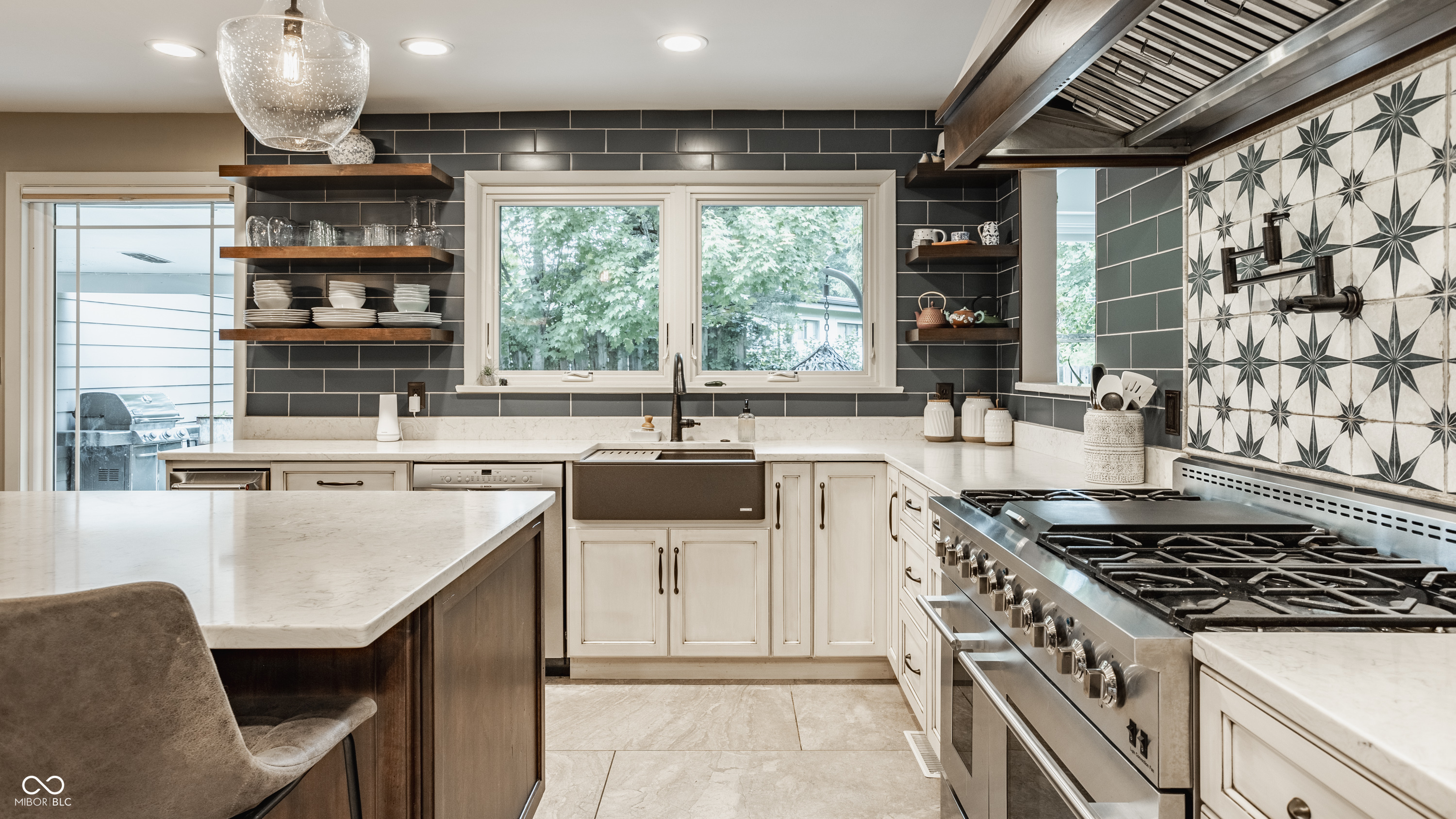 140 Meridian Hills Boulevard