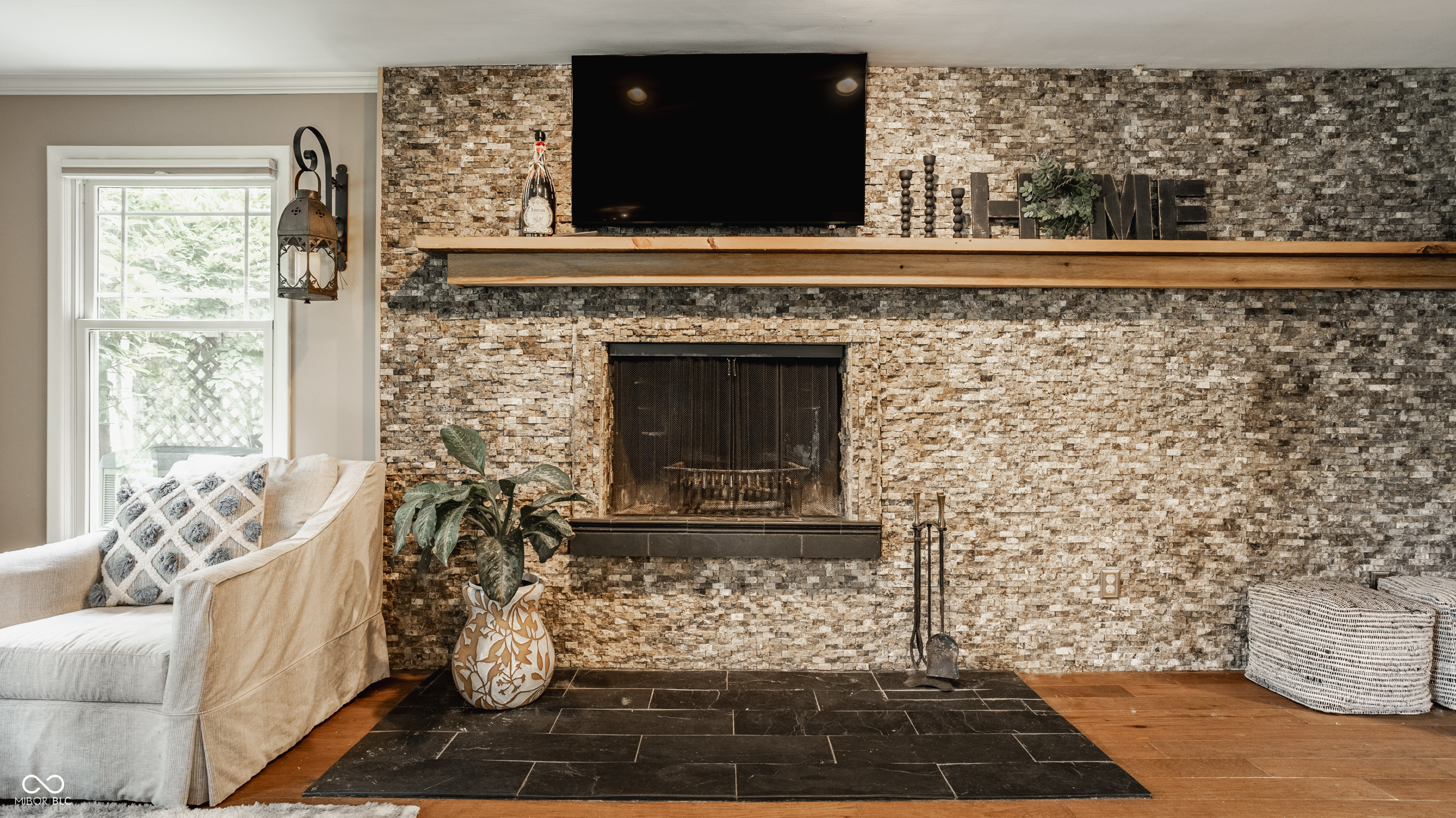 140 Meridian Hills Boulevard