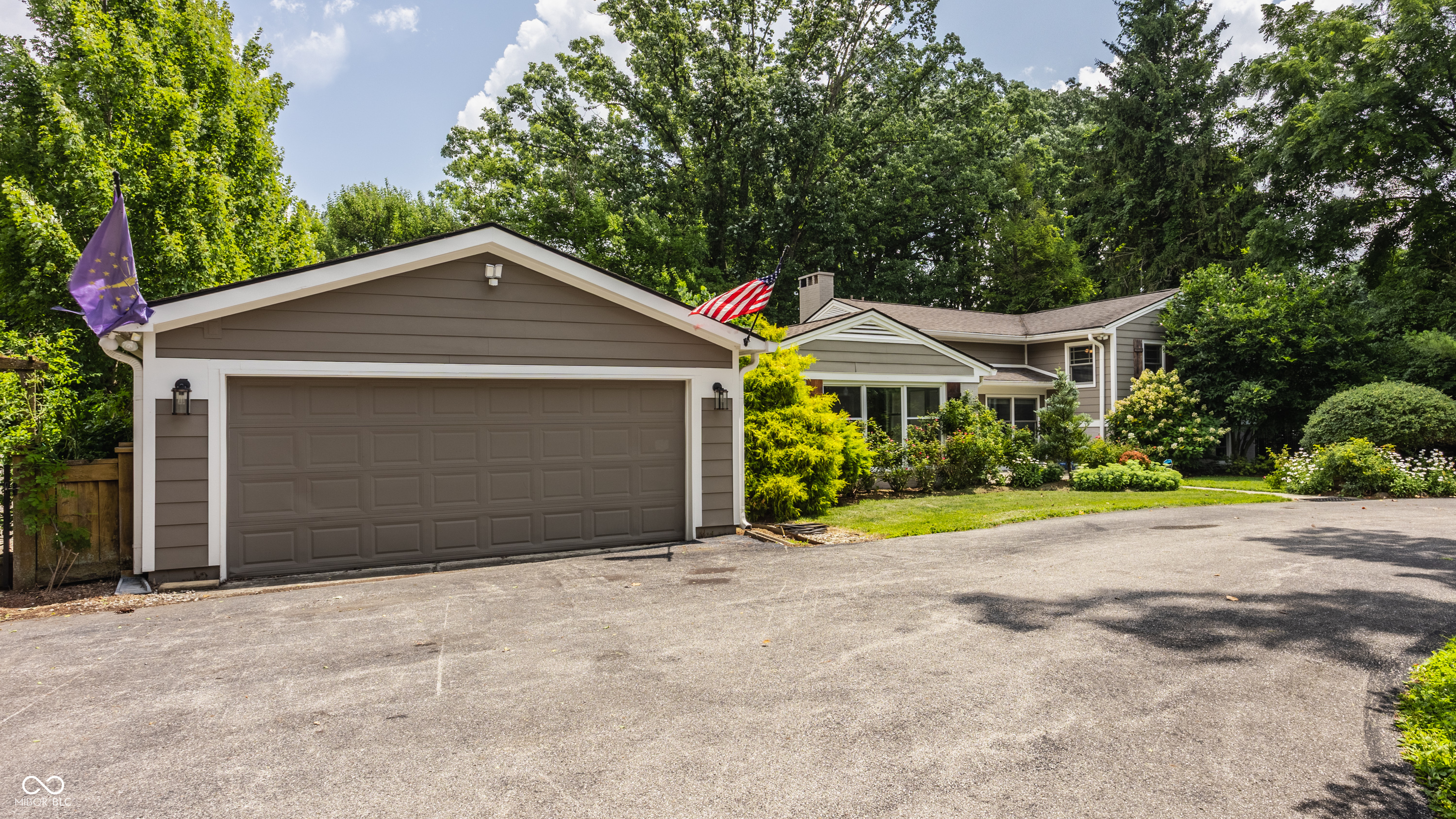 140 Meridian Hills Boulevard