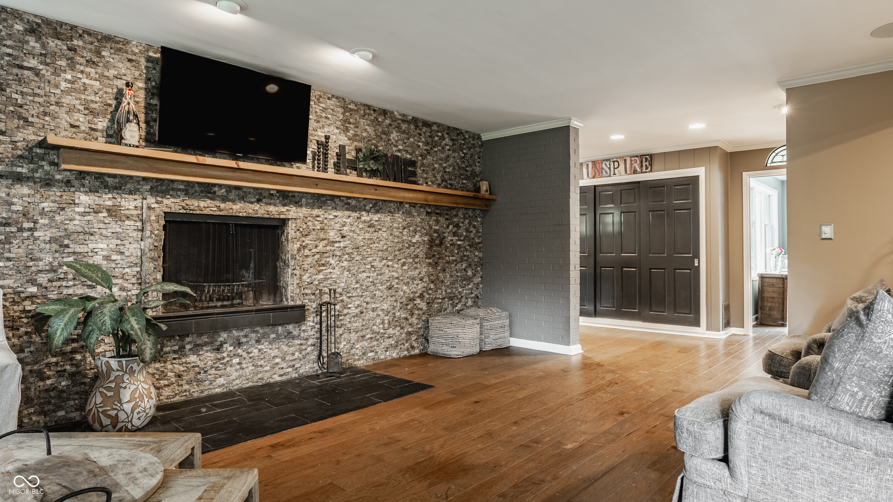 140 Meridian Hills Boulevard