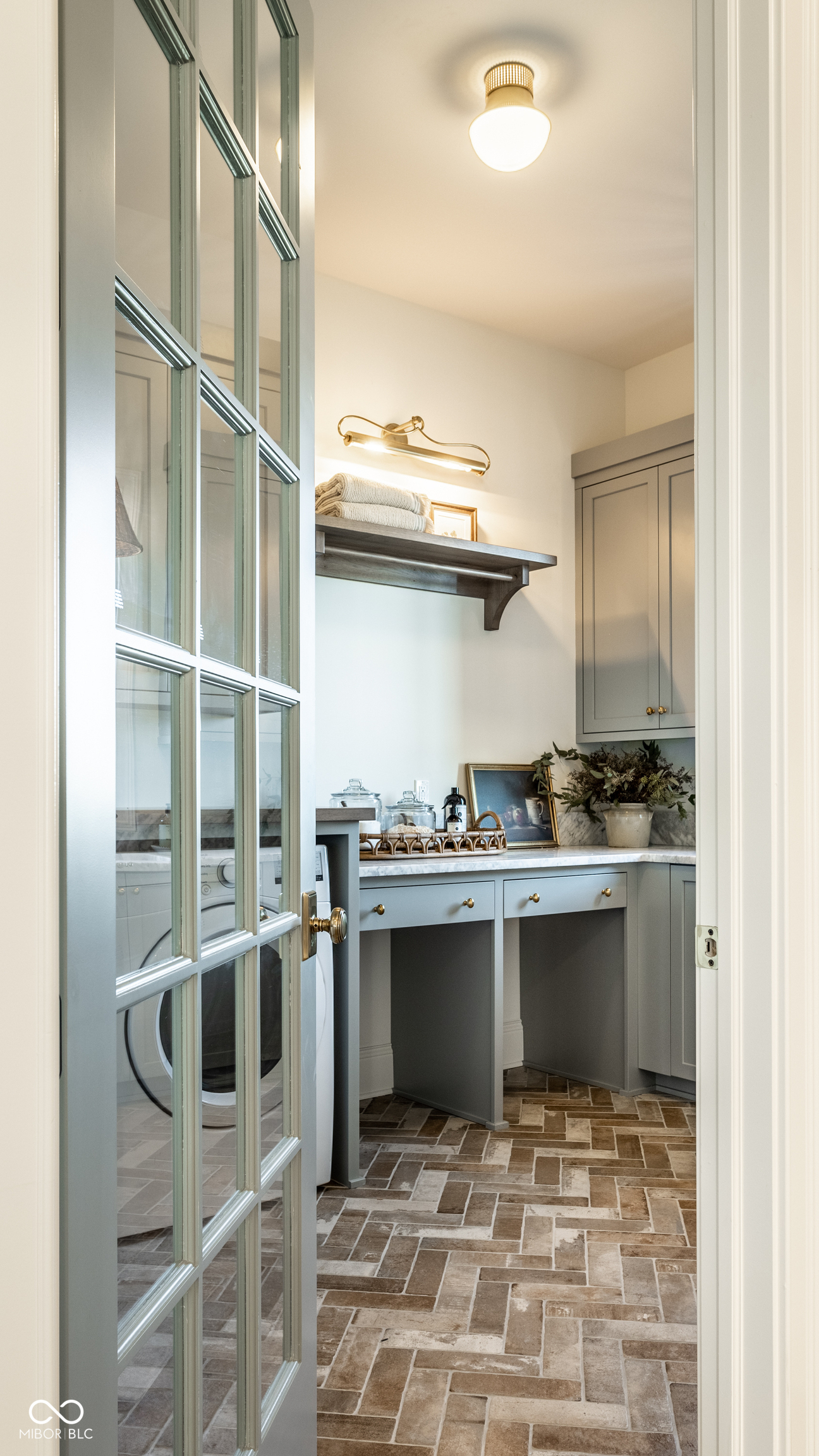 3528 Marketplace Court