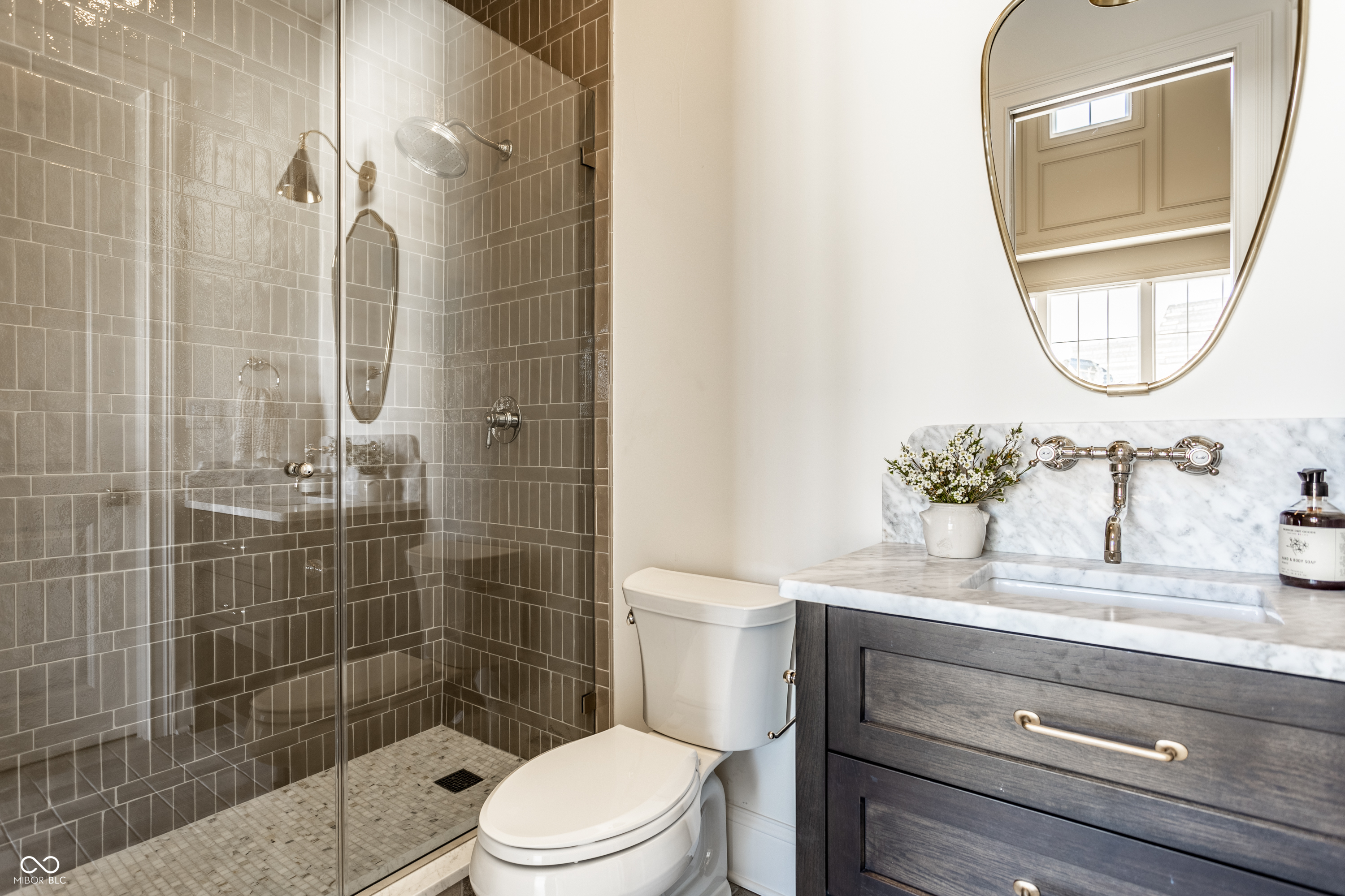 3528 Marketplace Court