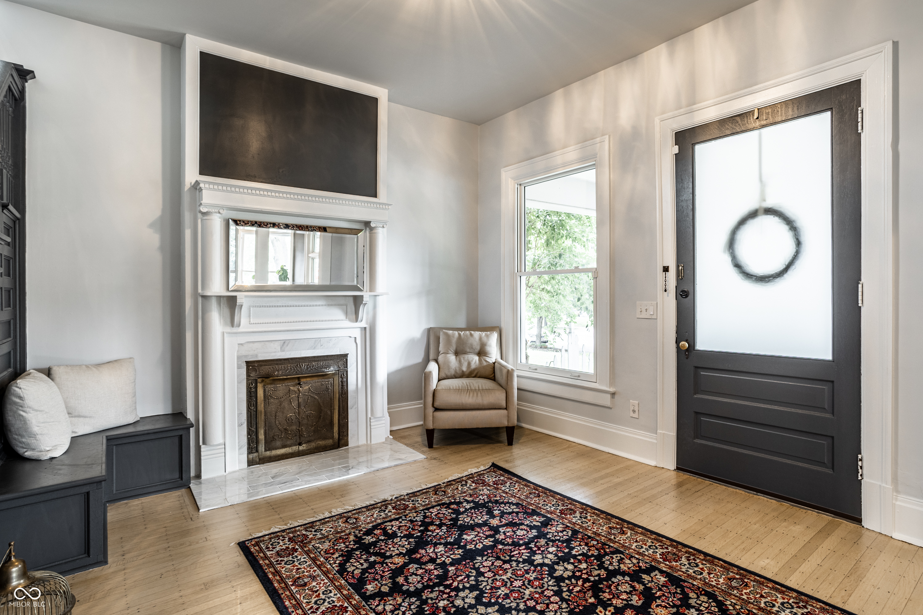 2404 Broadway Street