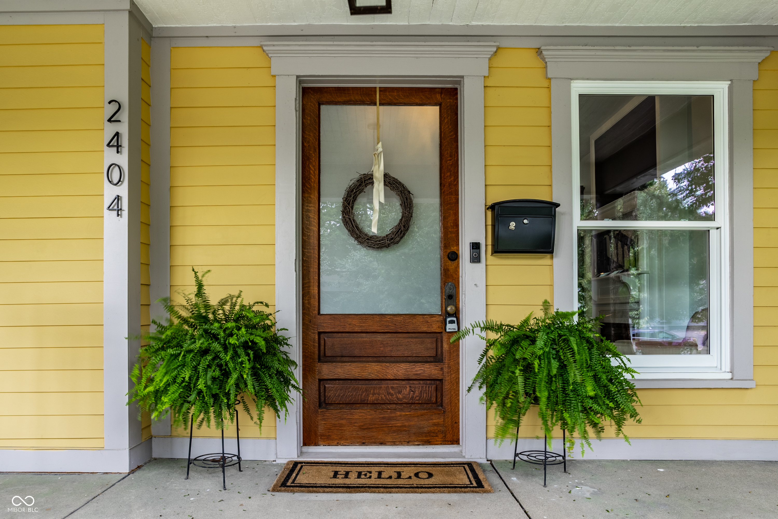 2404 Broadway Street