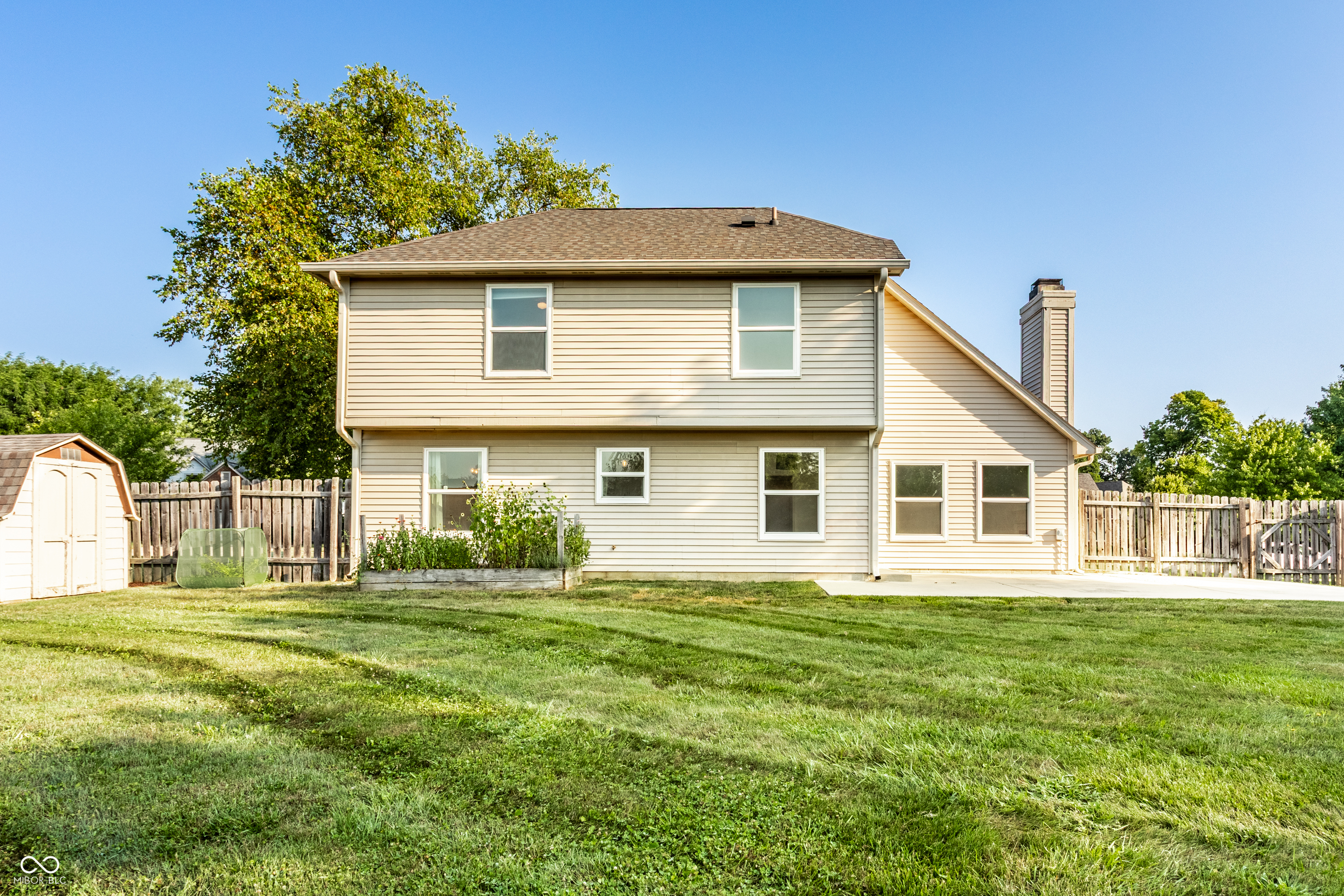 14915 Beacon Boulevard