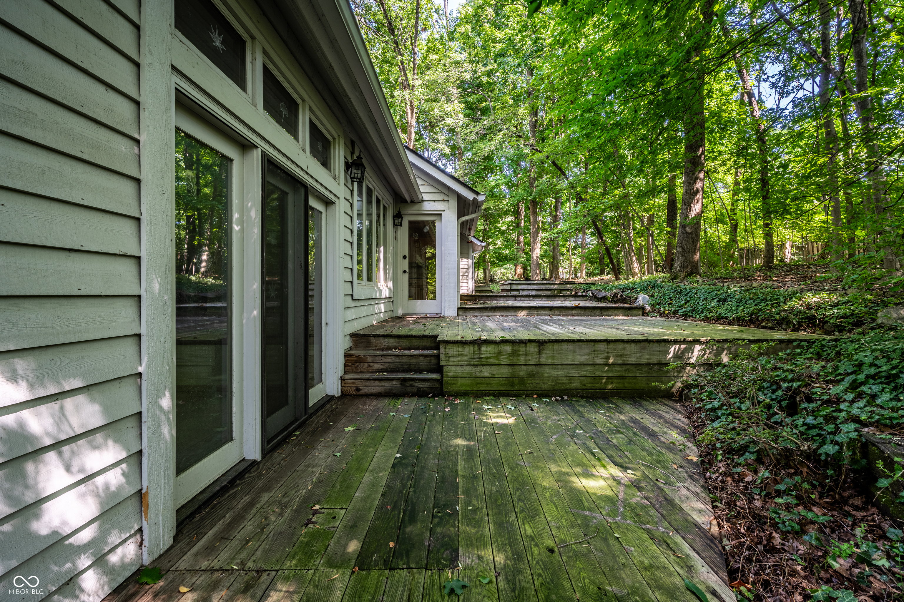 10975 Windjammer Drive S