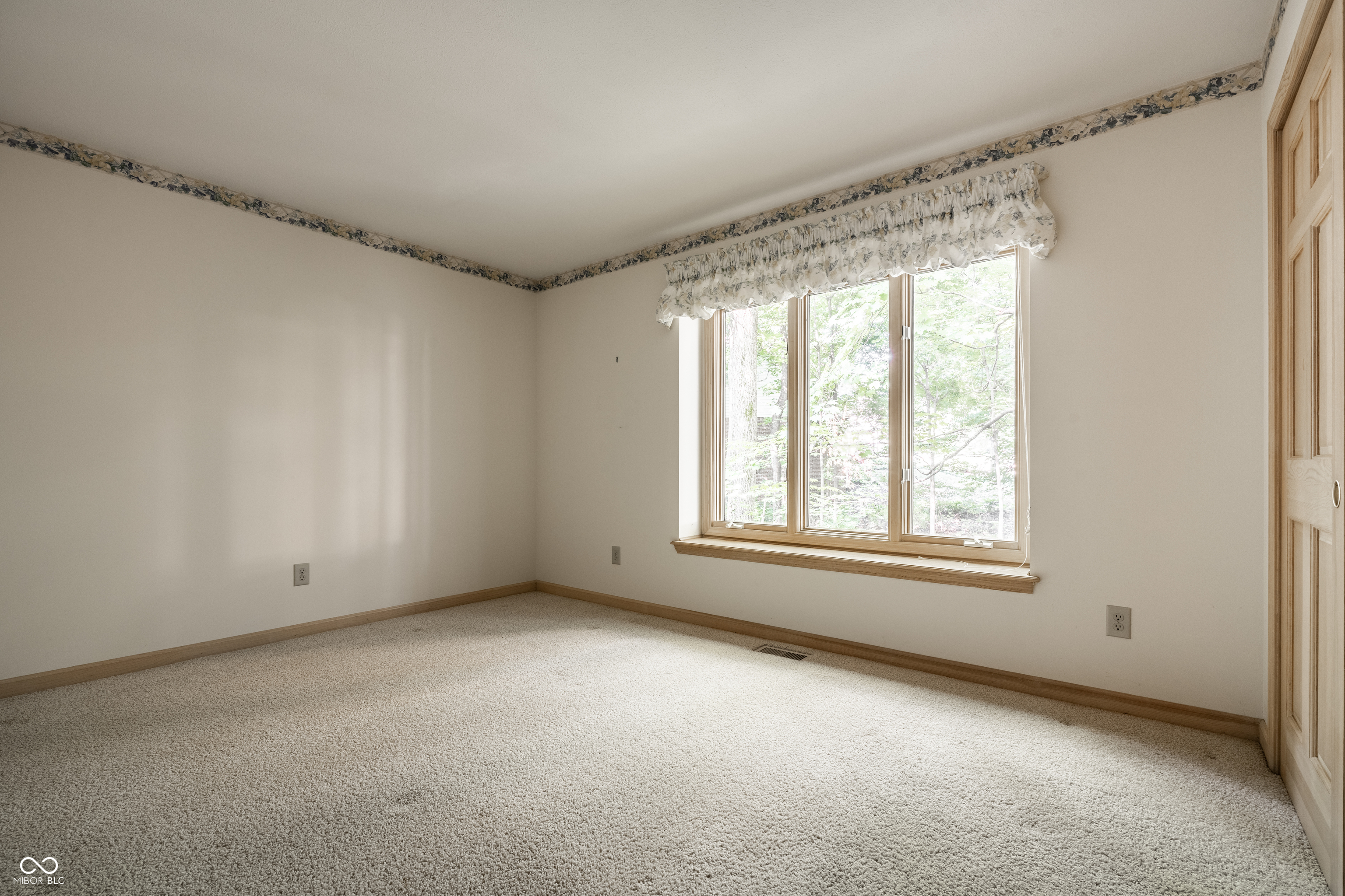 10975 Windjammer Drive S