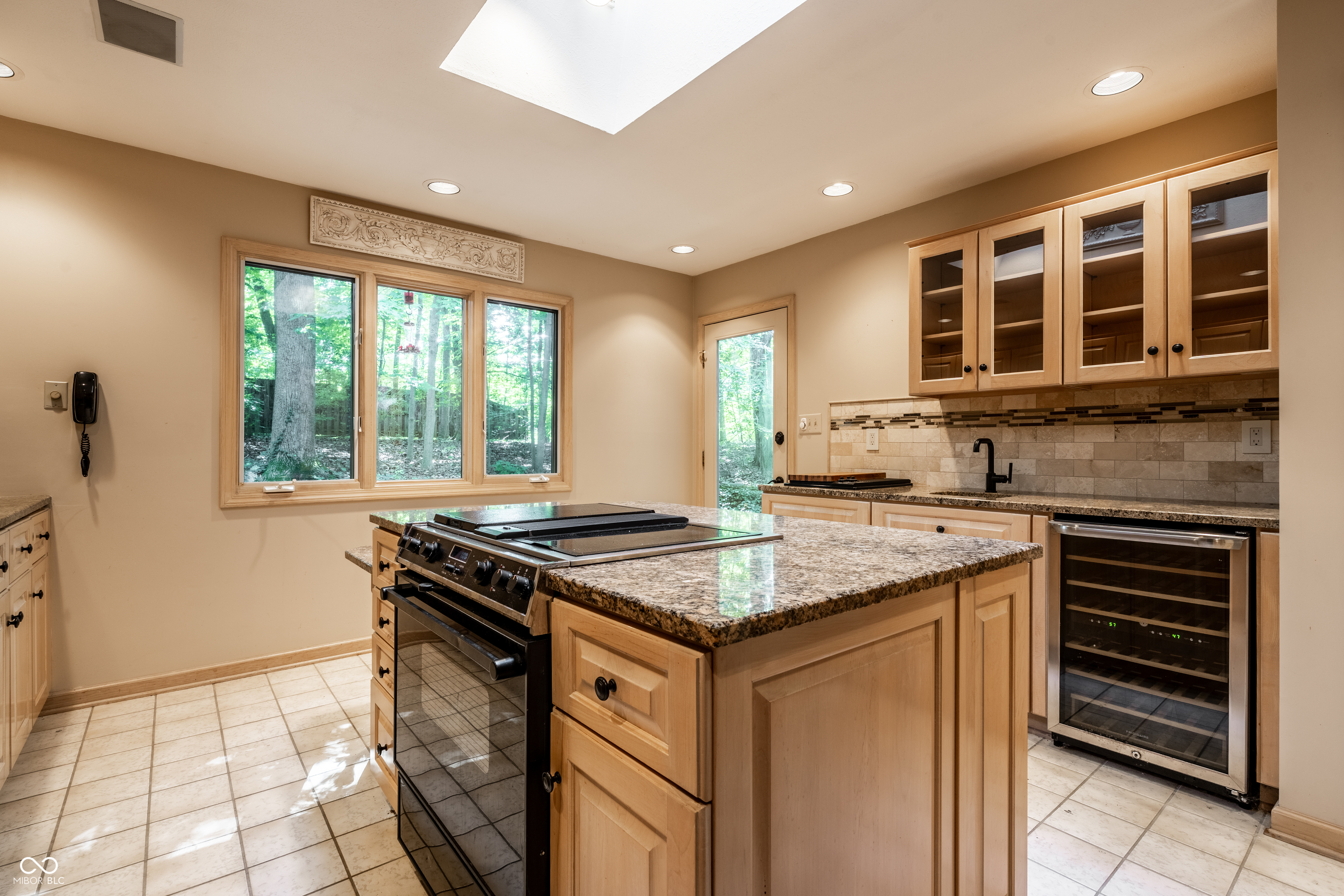 10975 Windjammer Drive S