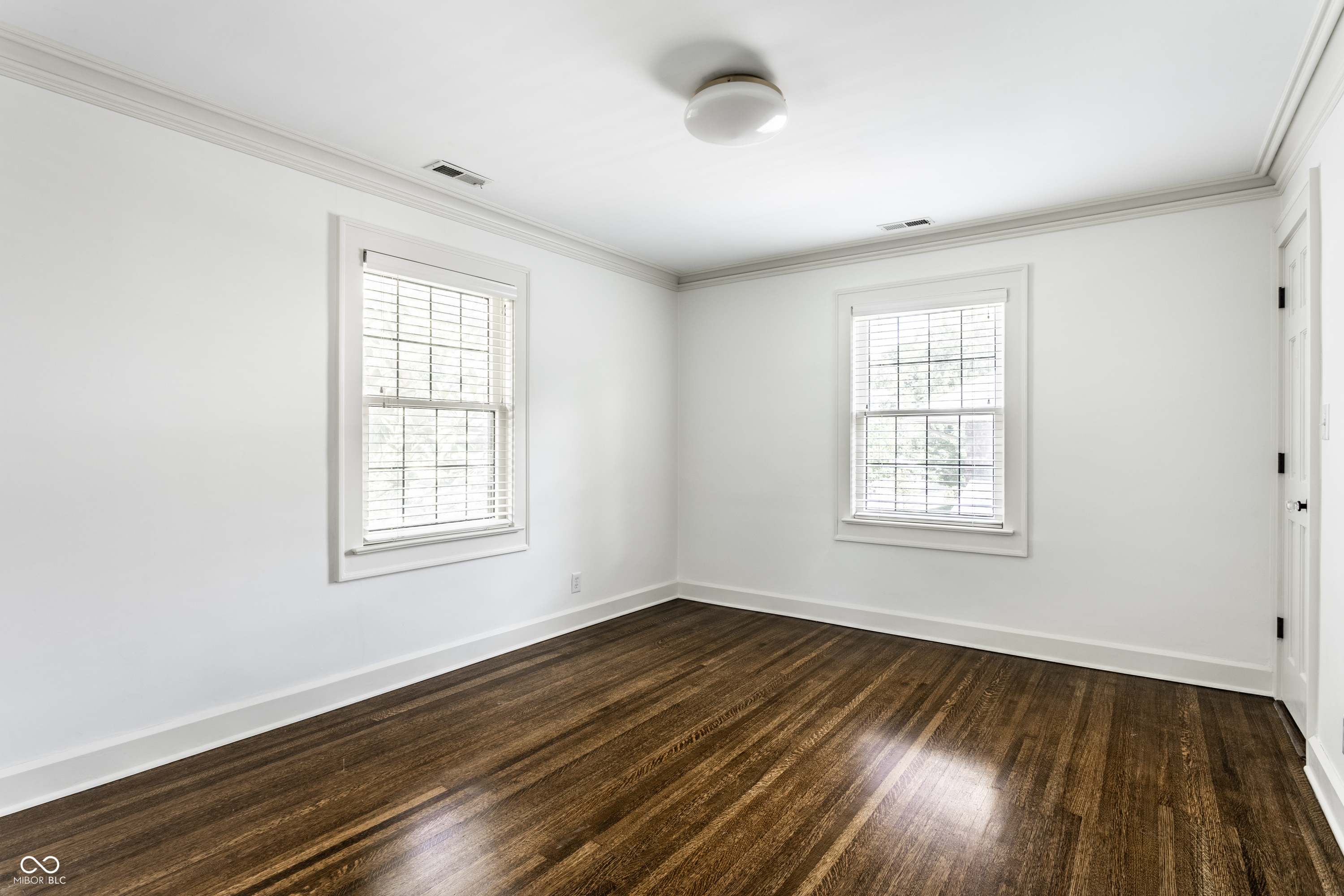 5245 N Washington Boulevard