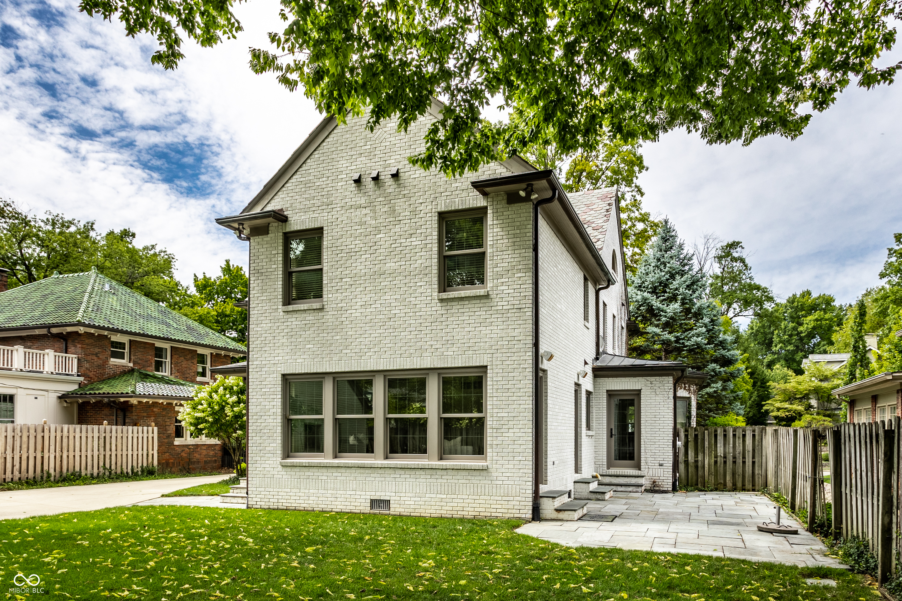 5245 N Washington Boulevard