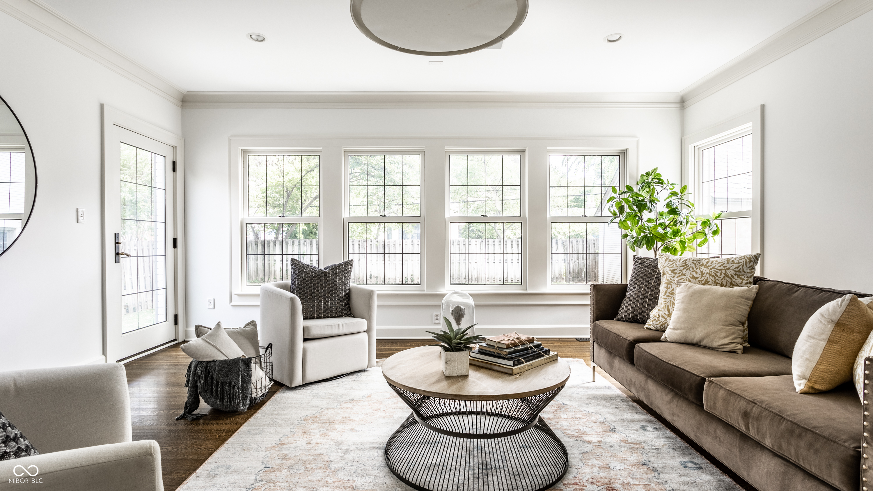 5245 N Washington Boulevard