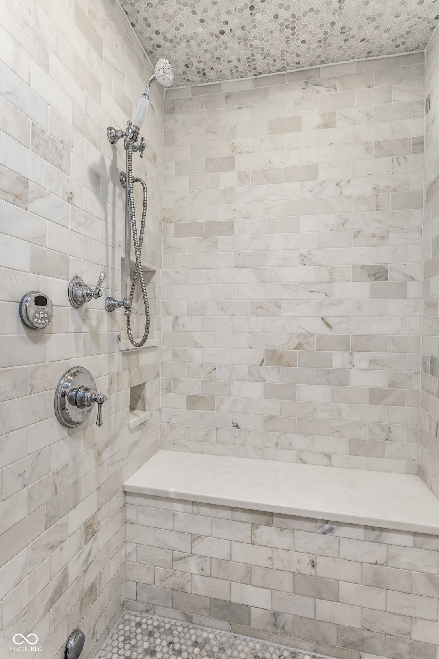 5245 N Washington Boulevard