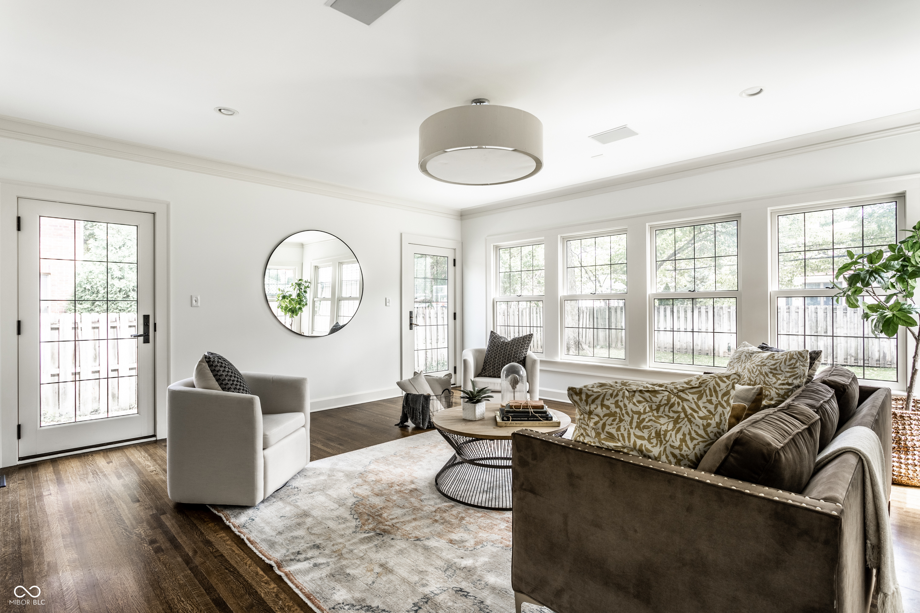 5245 N Washington Boulevard