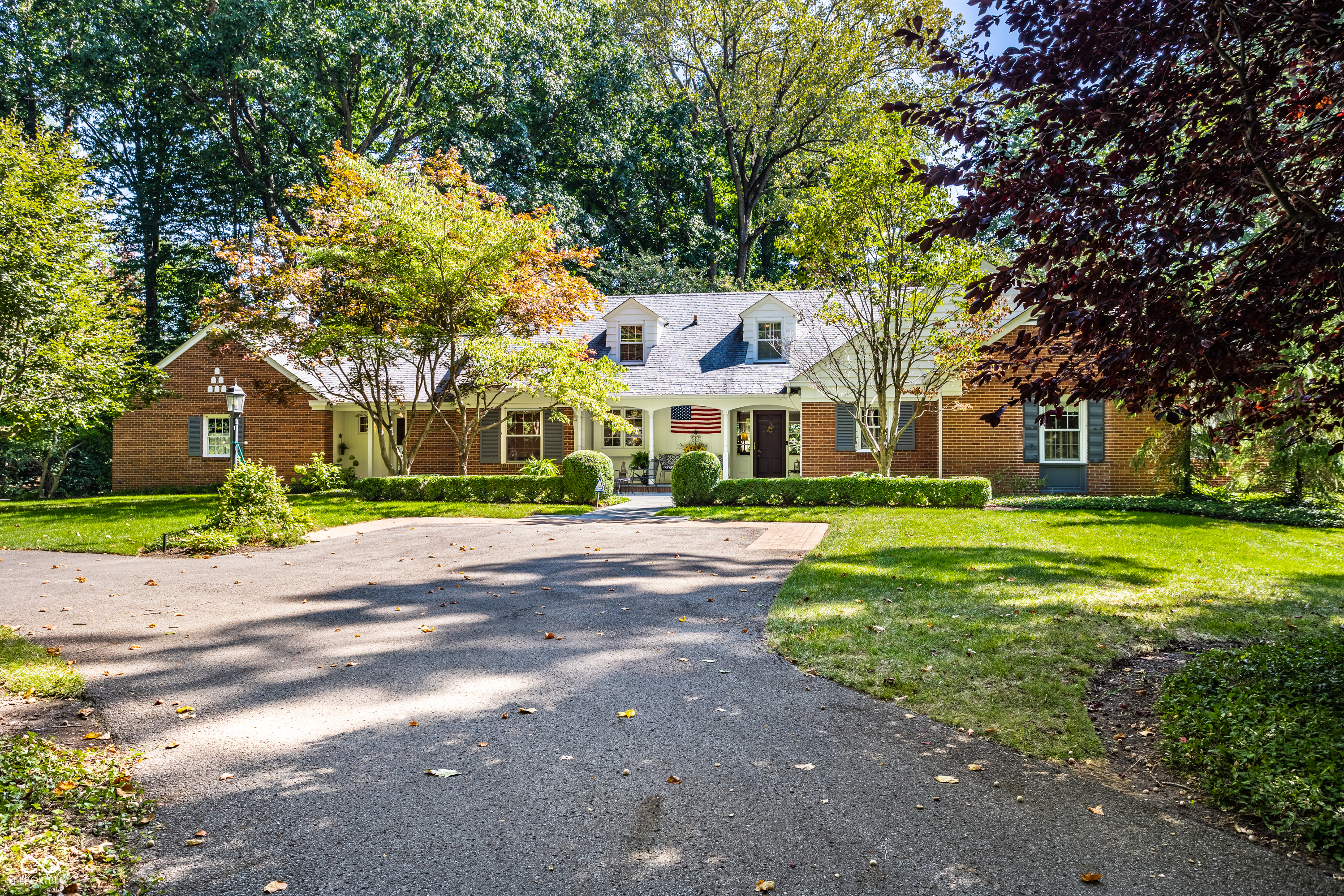 8121 N Illinois Street