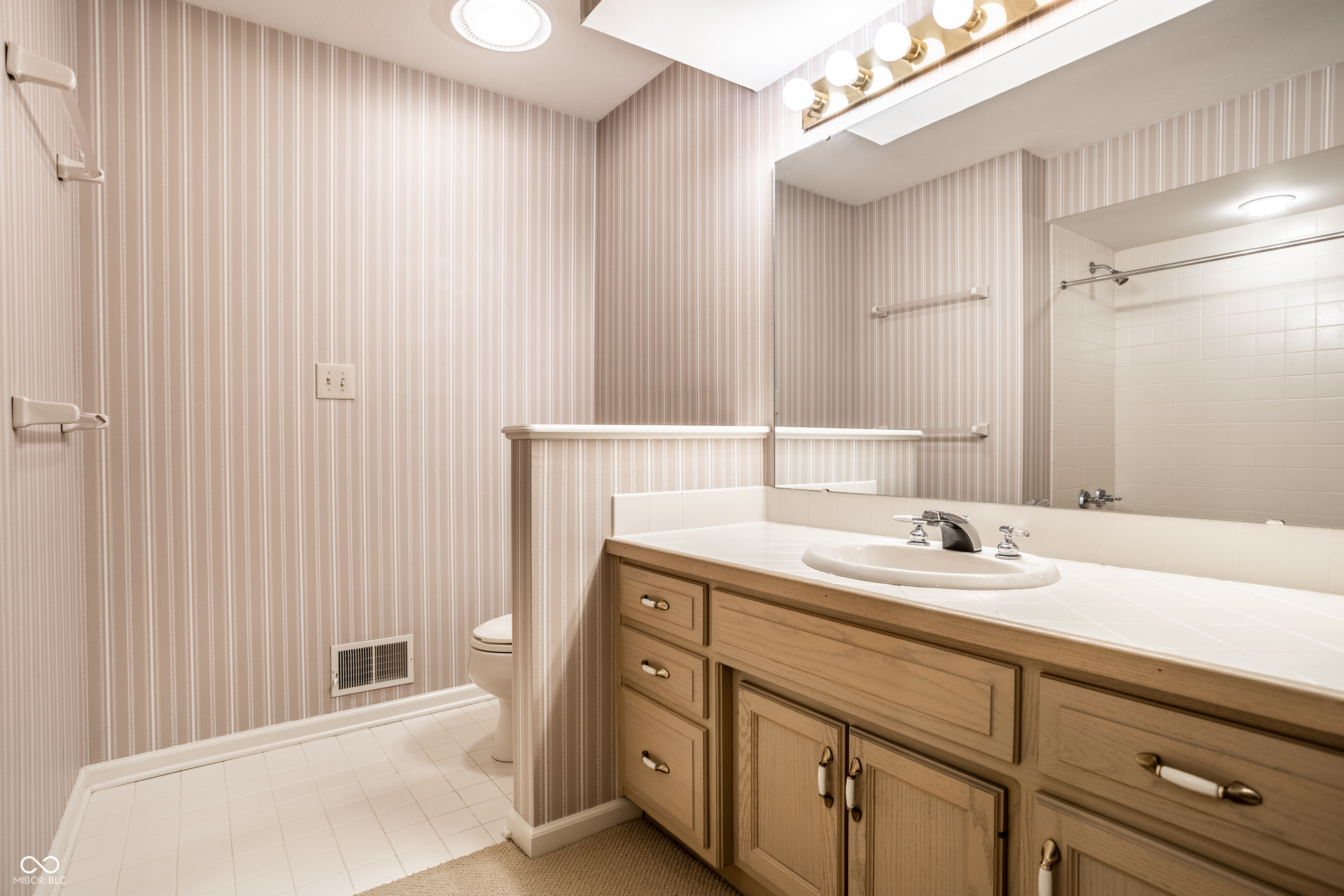 9271 Spring Lakes Drive