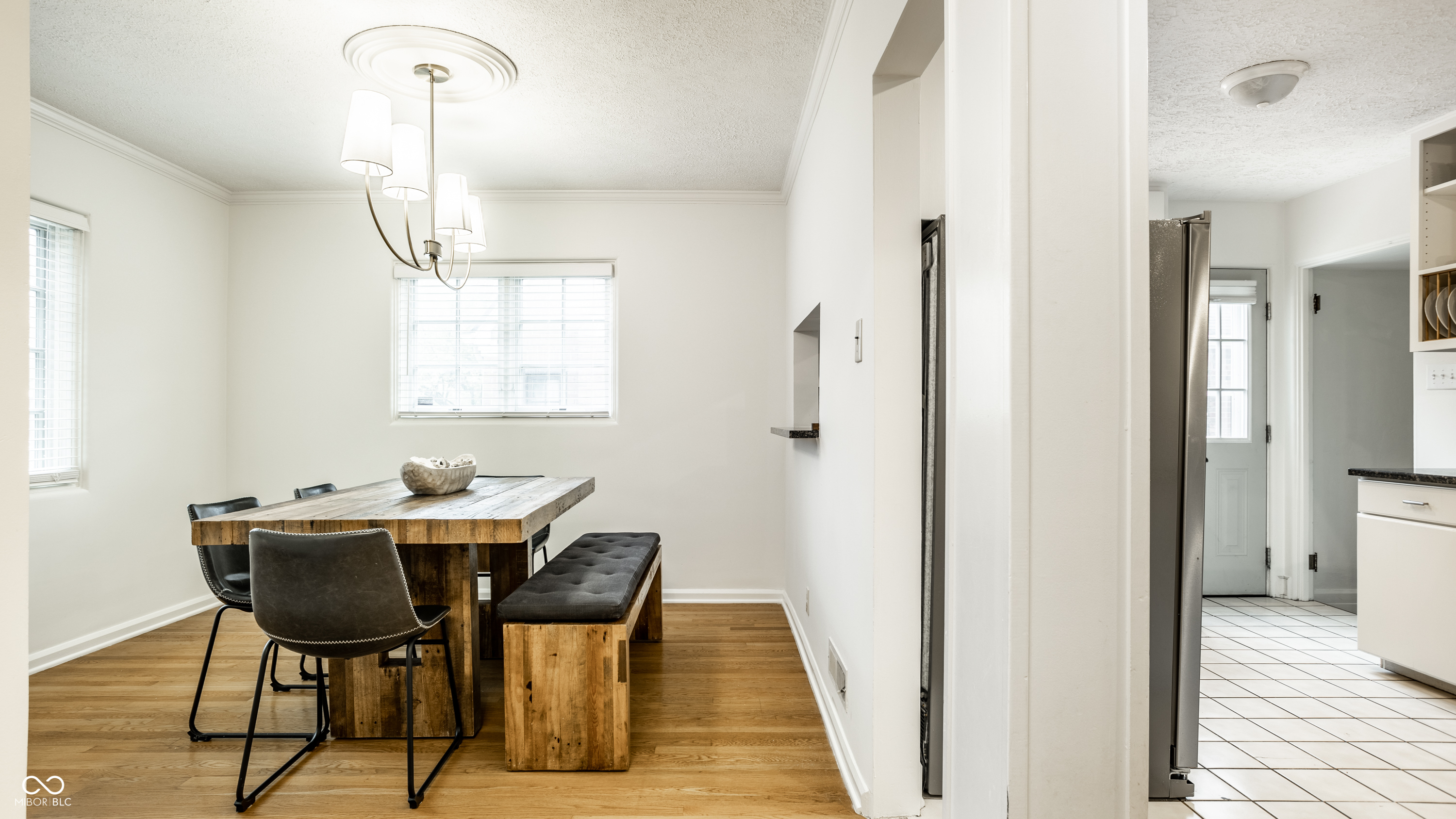 5680 N Delaware Street