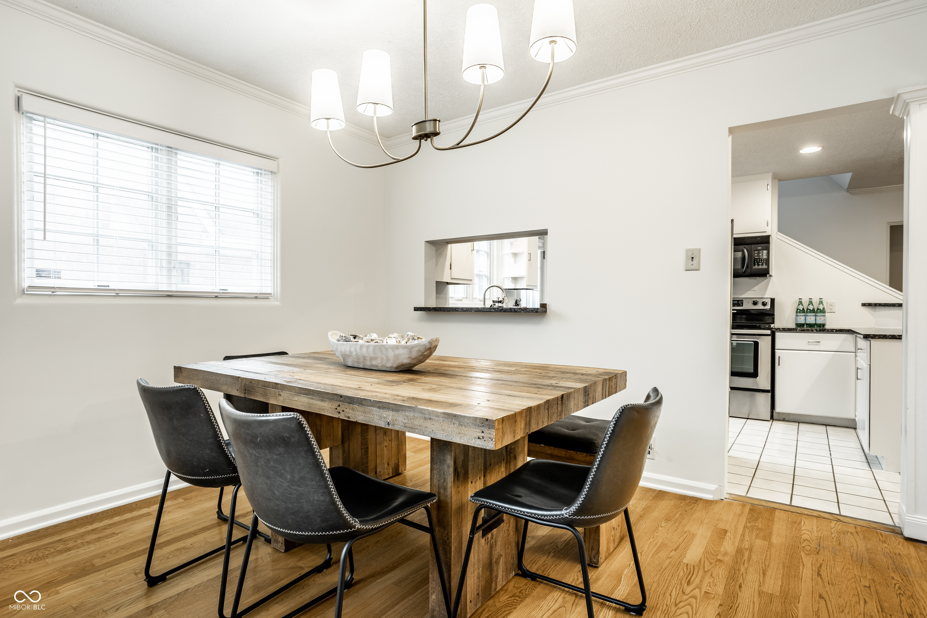 5680 N Delaware Street