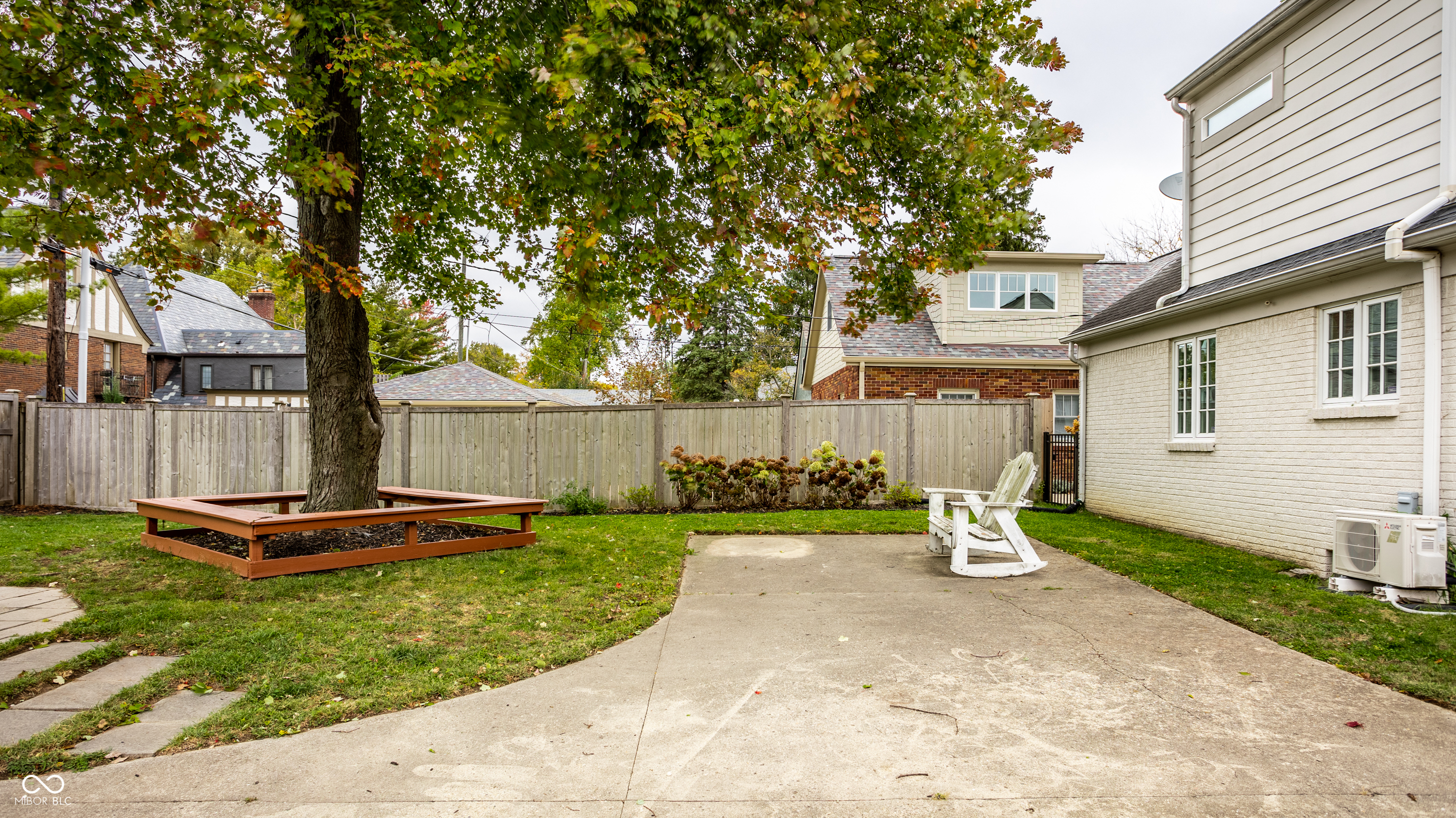 5680 N Delaware Street