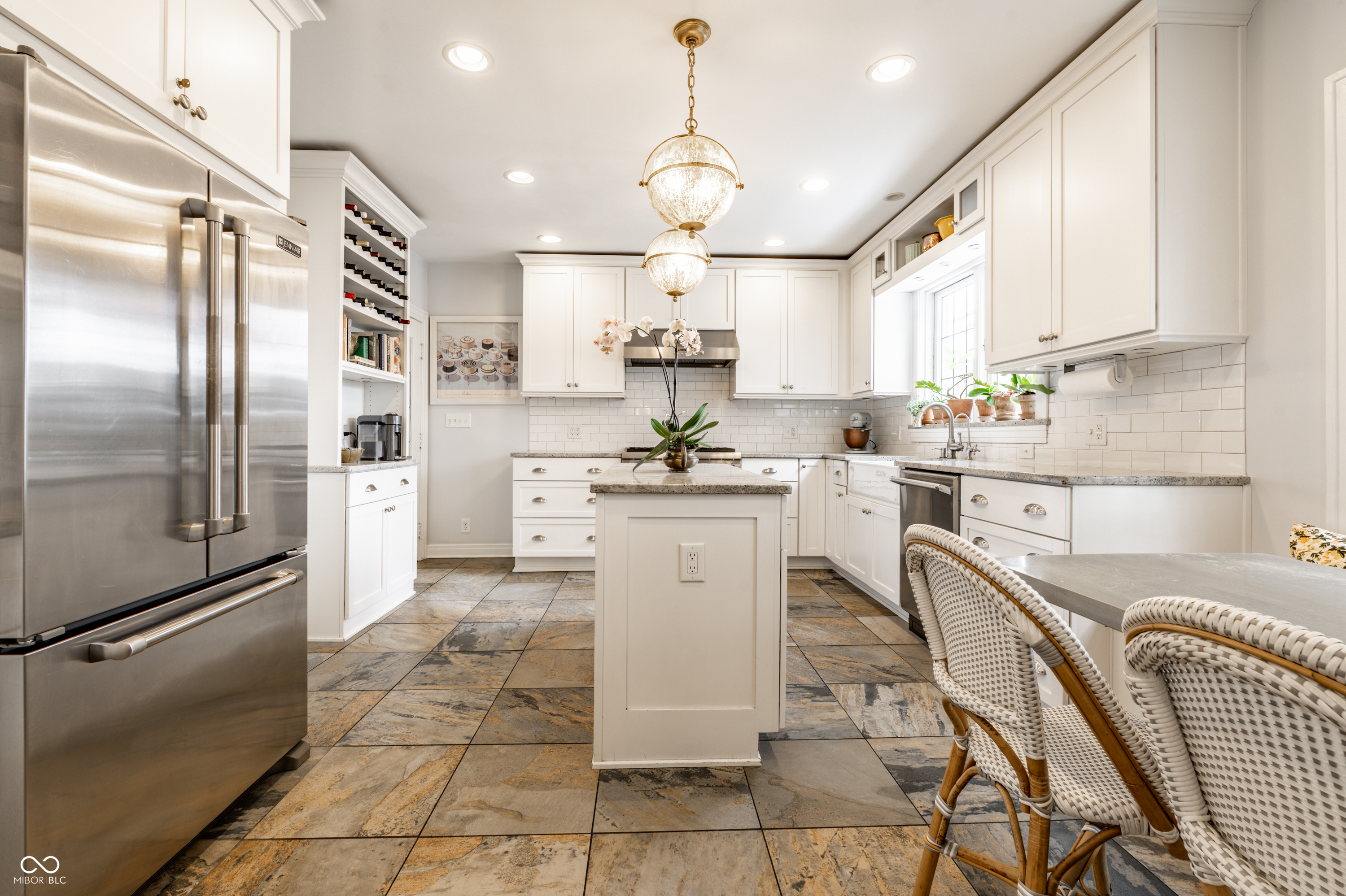 5502 Washington Boulevard