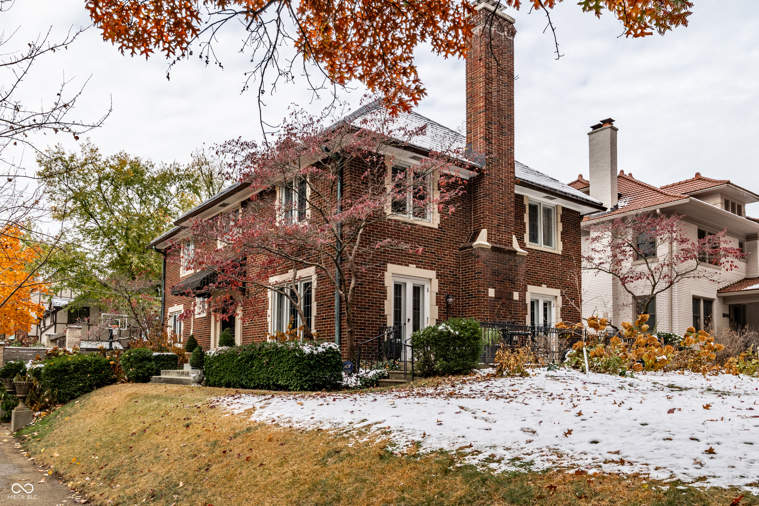 5502 Washington Boulevard