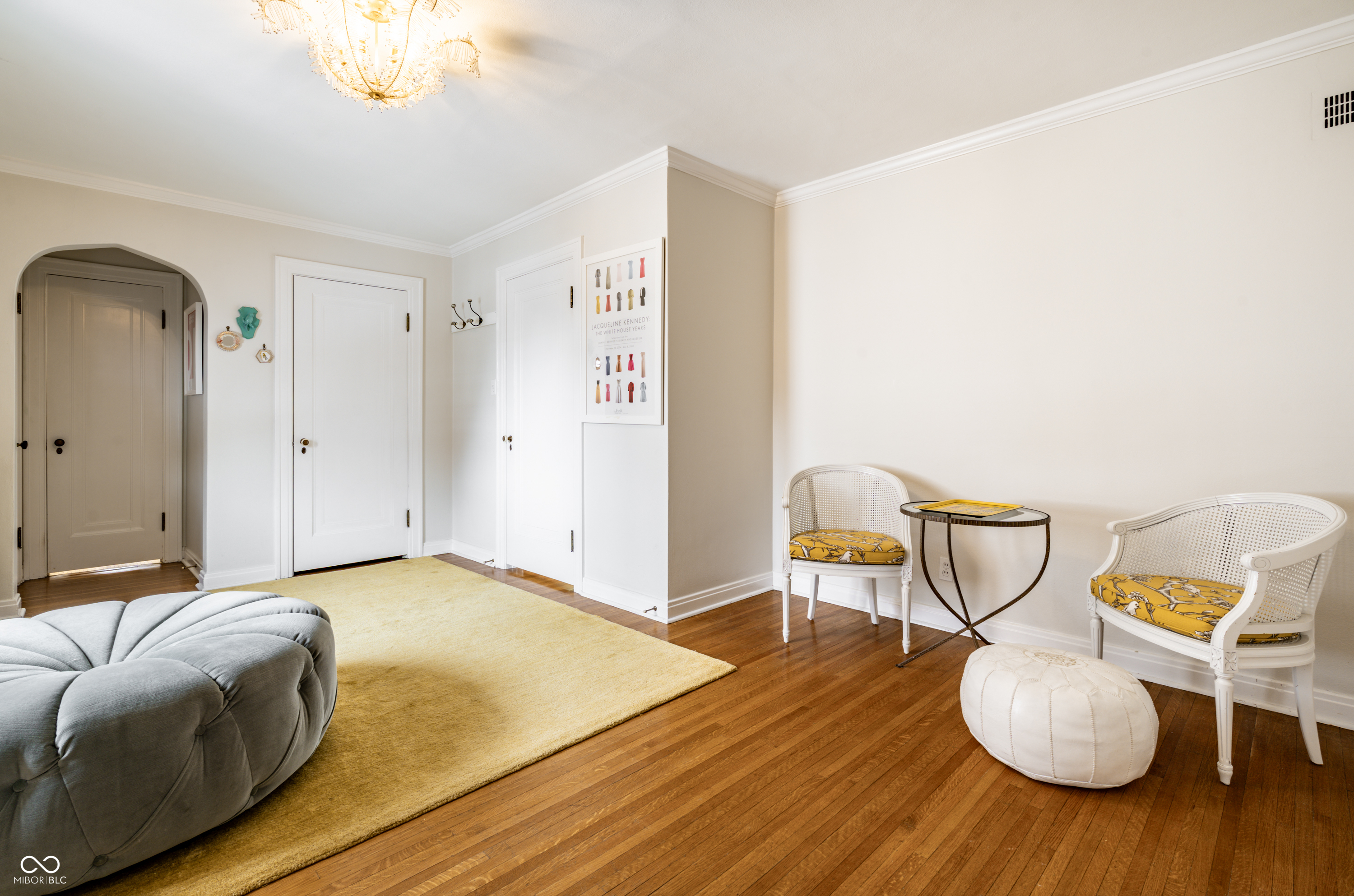 5502 Washington Boulevard