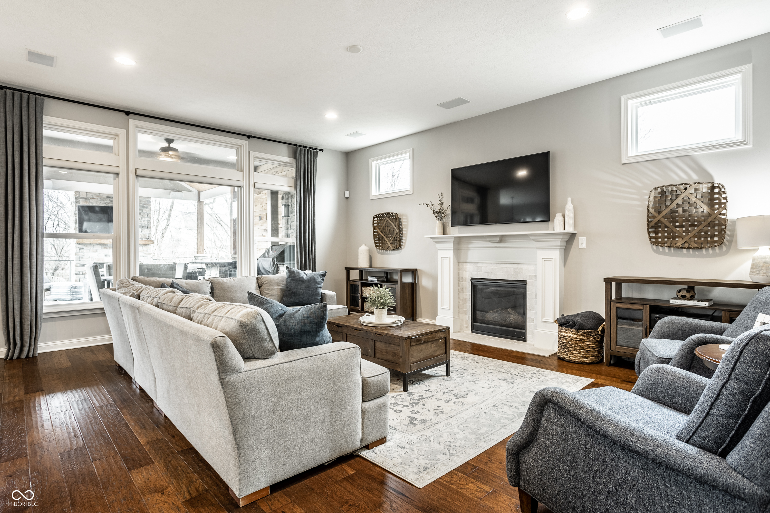 3800 Abney Point Drive