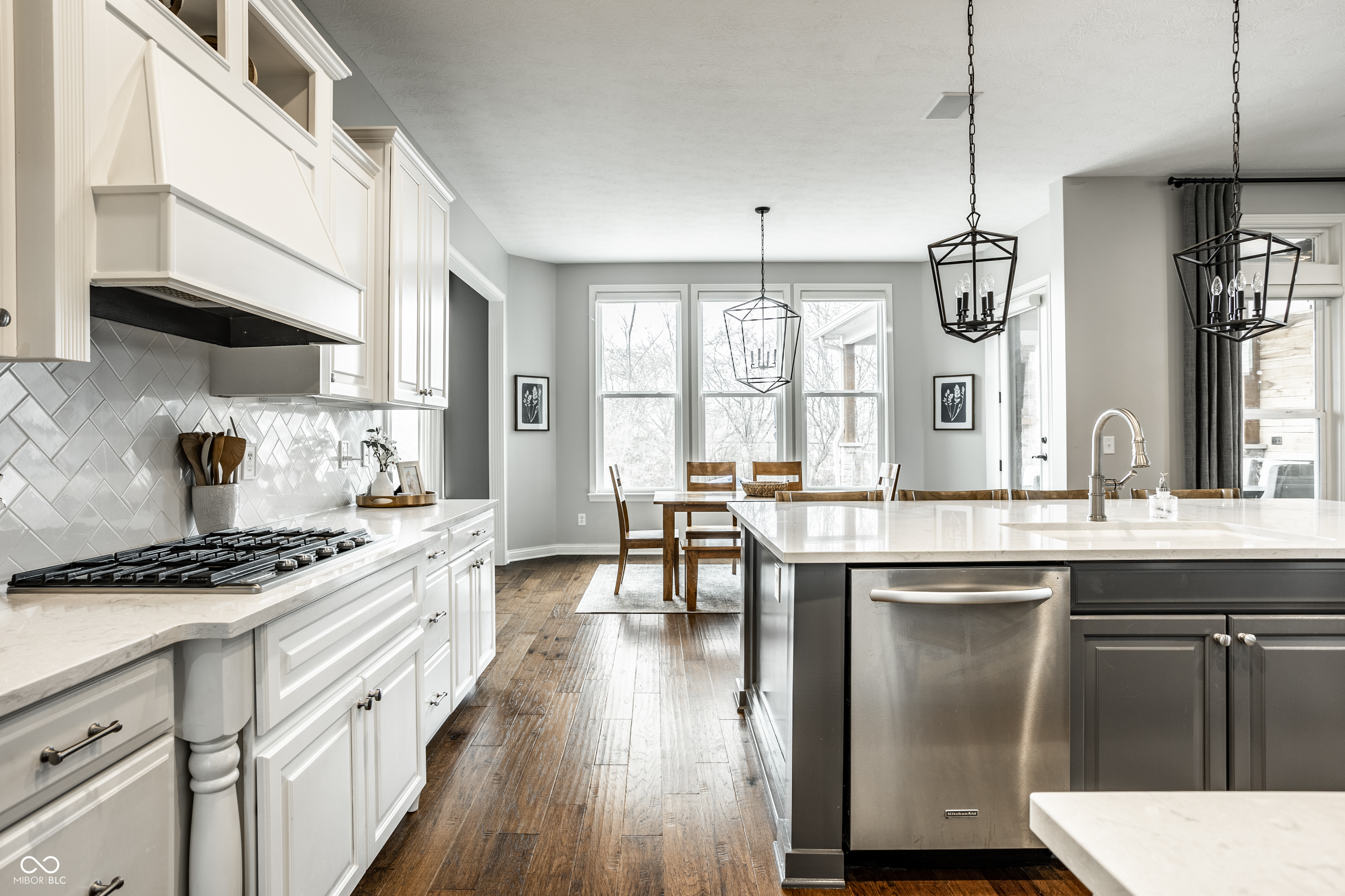 3800 Abney Point Drive