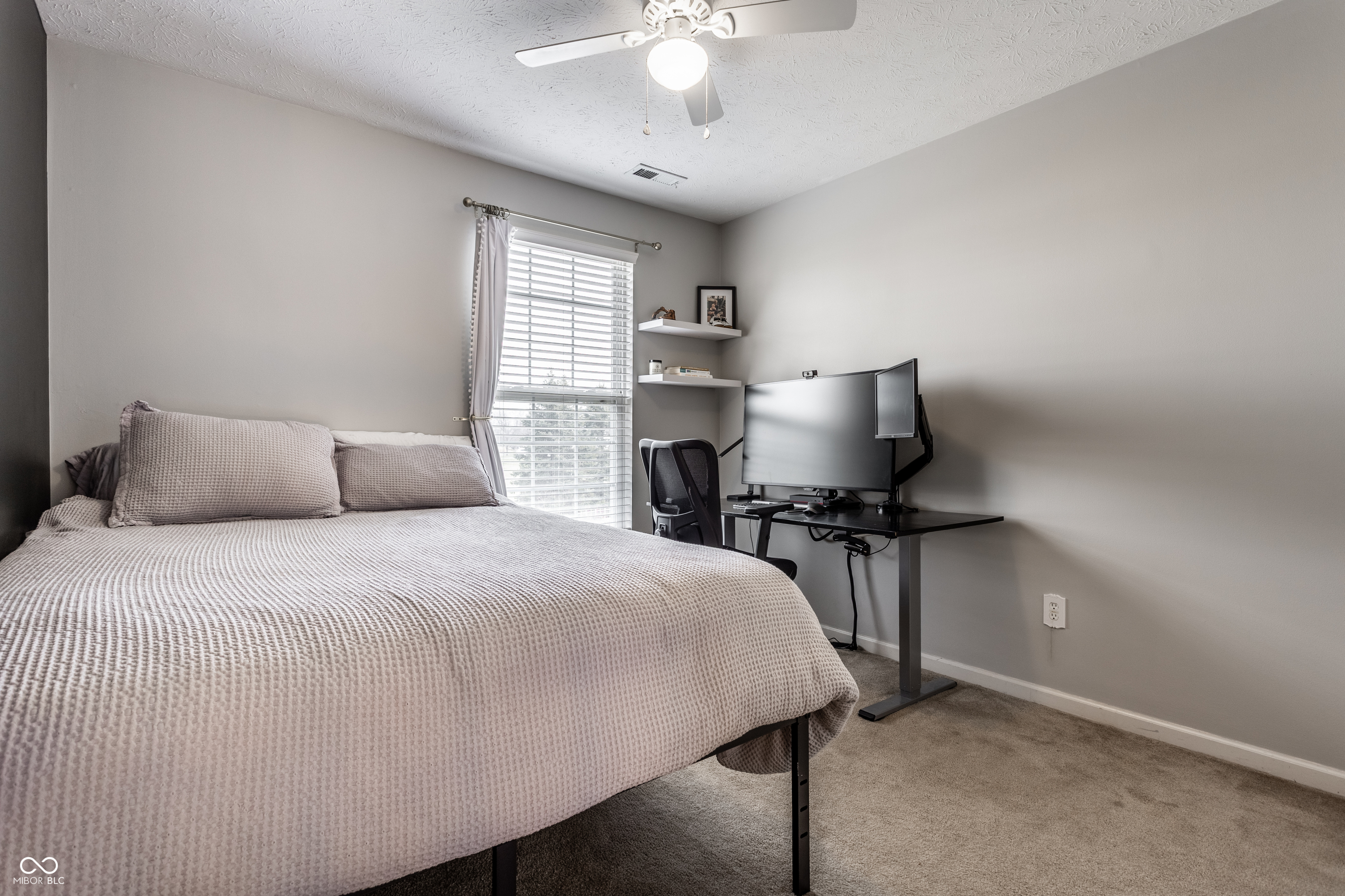 11833 Wedgeport Lane