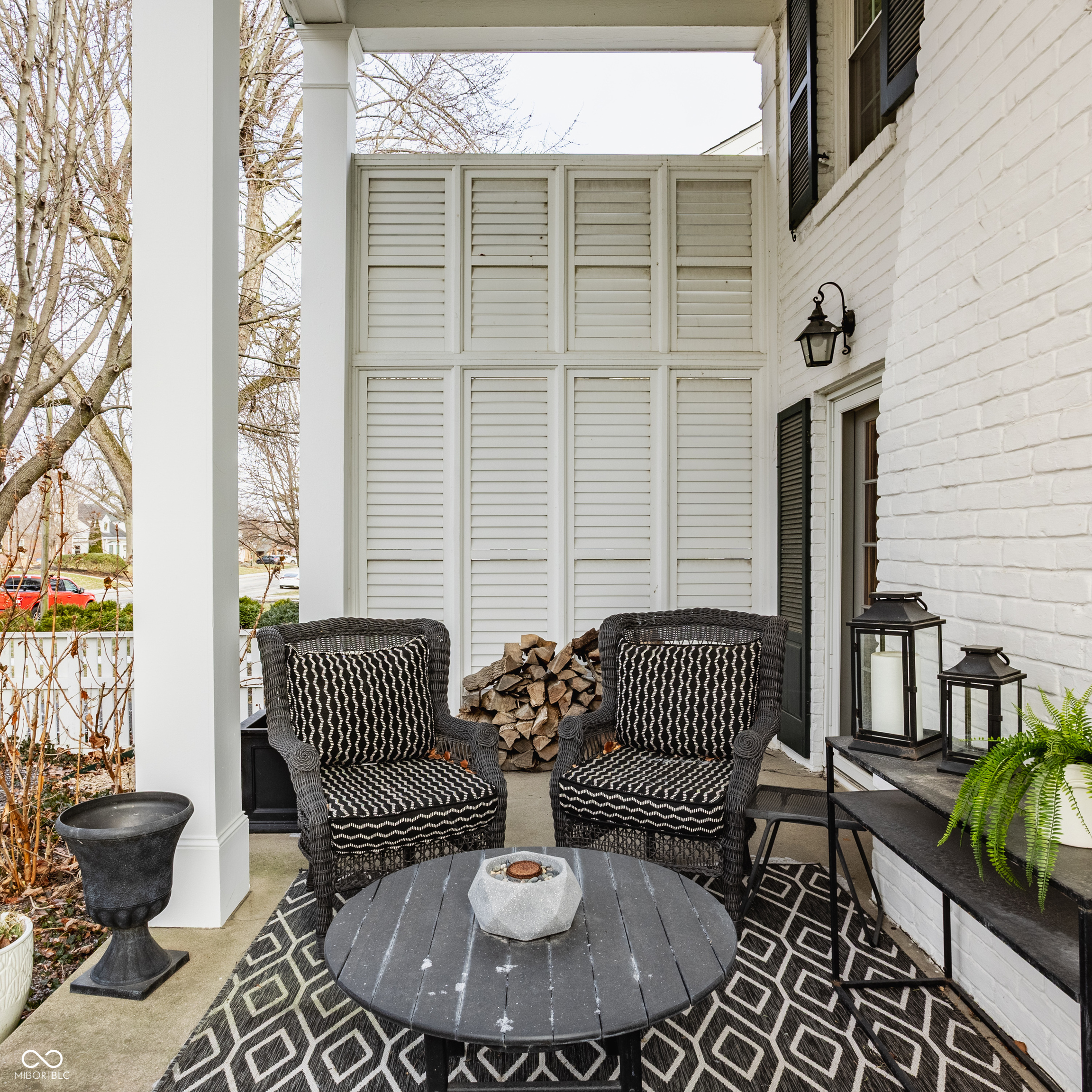 5401 N Illinois Street