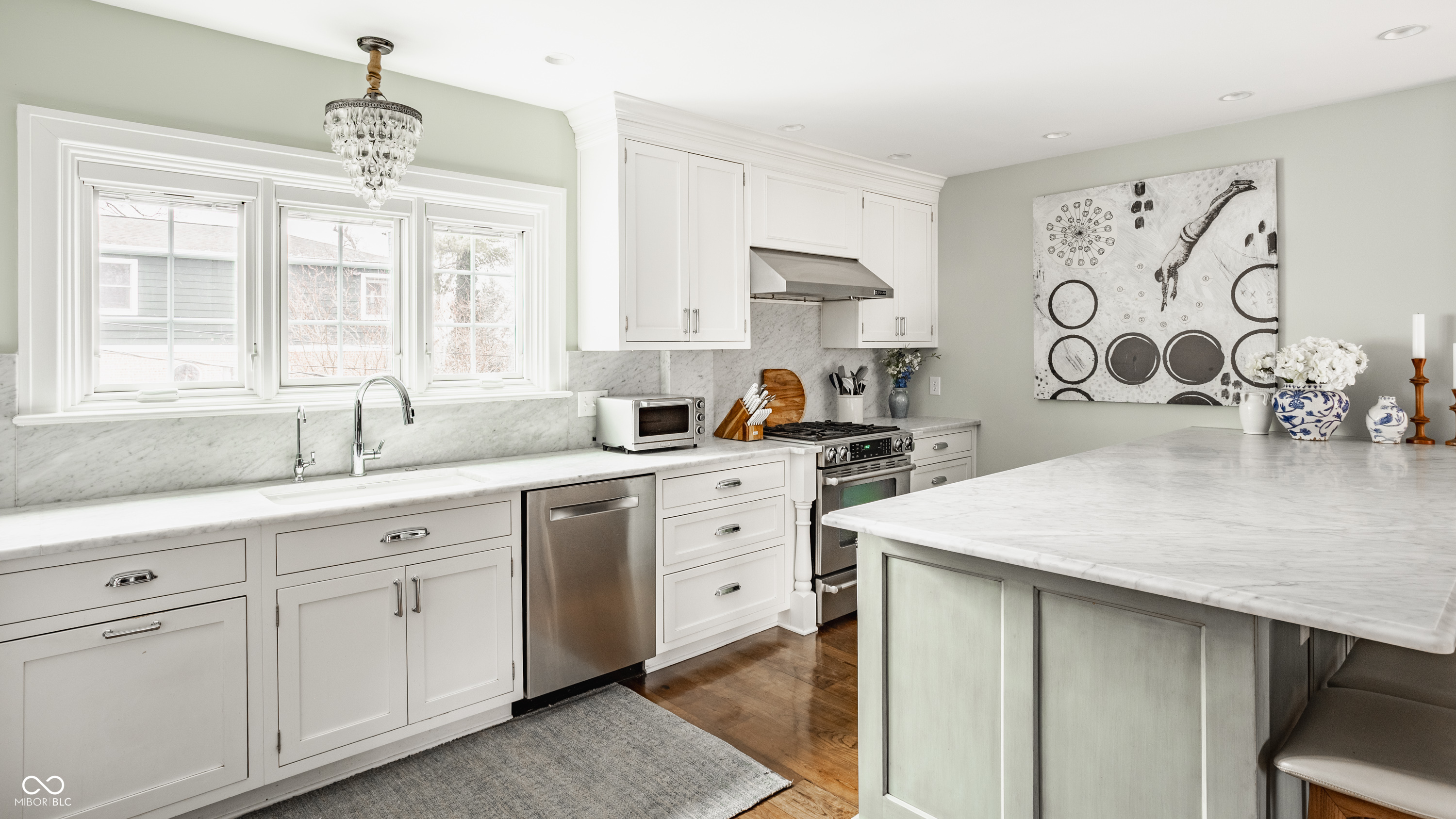 5401 N Illinois Street