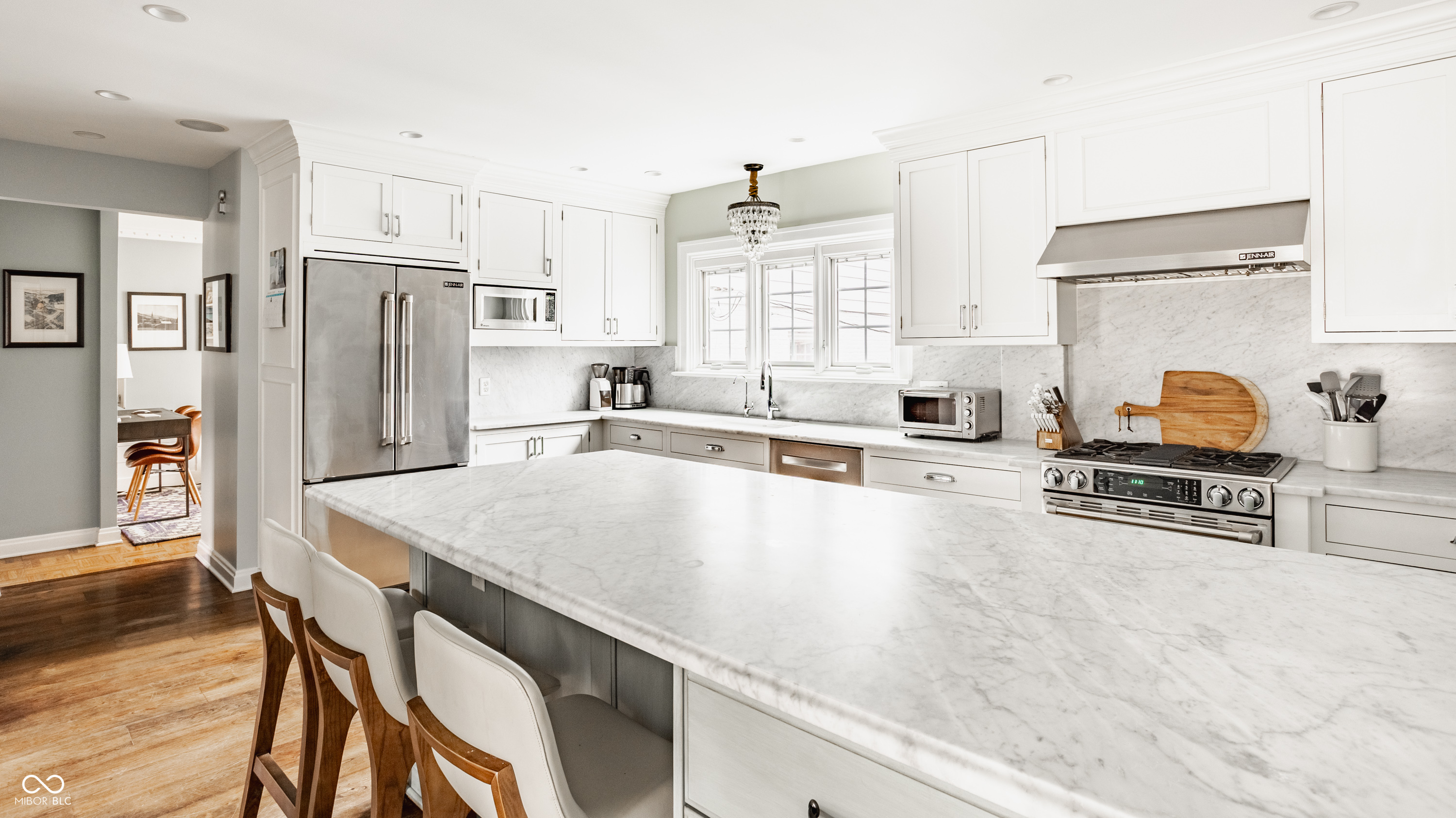 5401 N Illinois Street