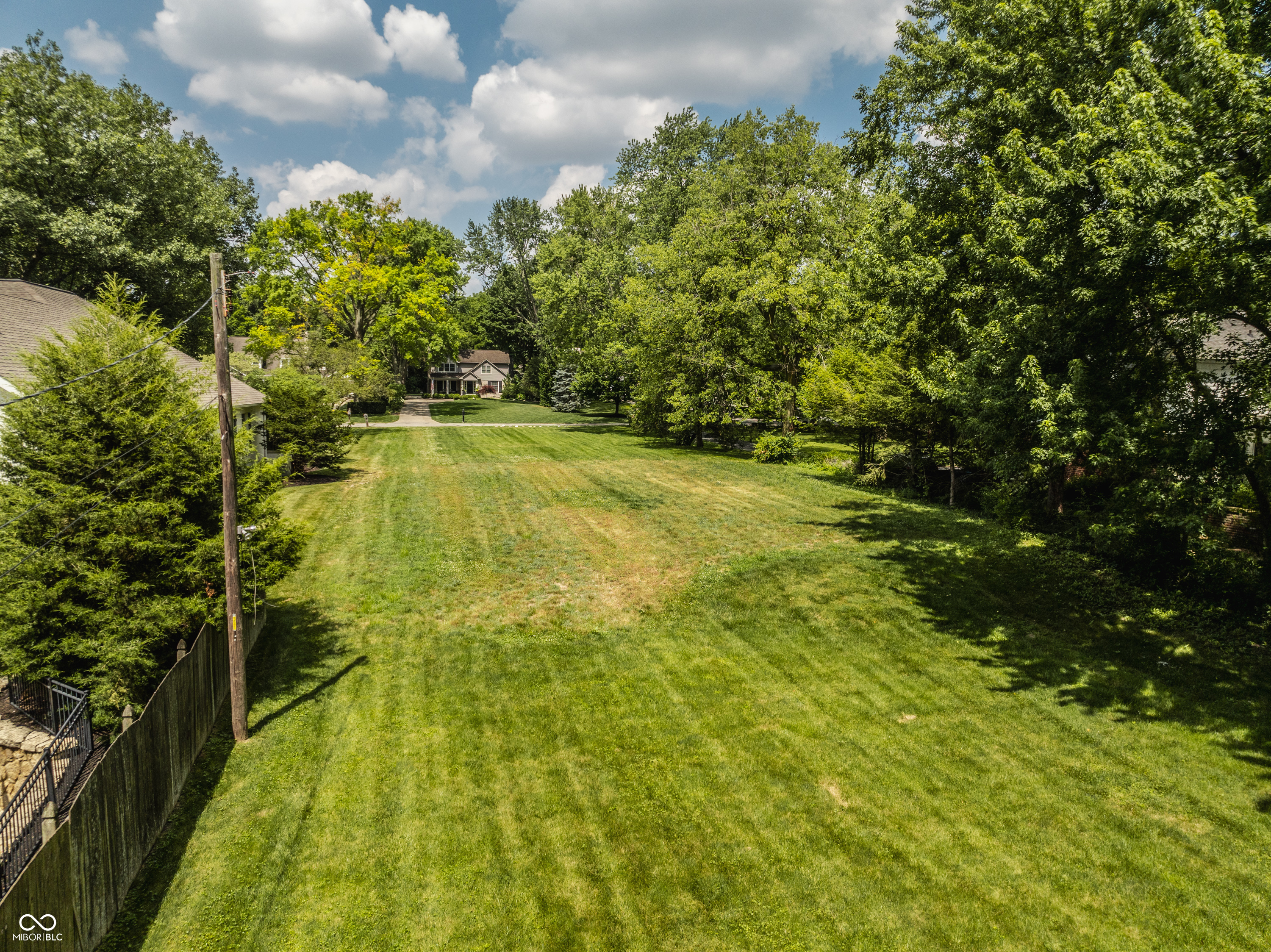 7655 N Pennsylvania Street