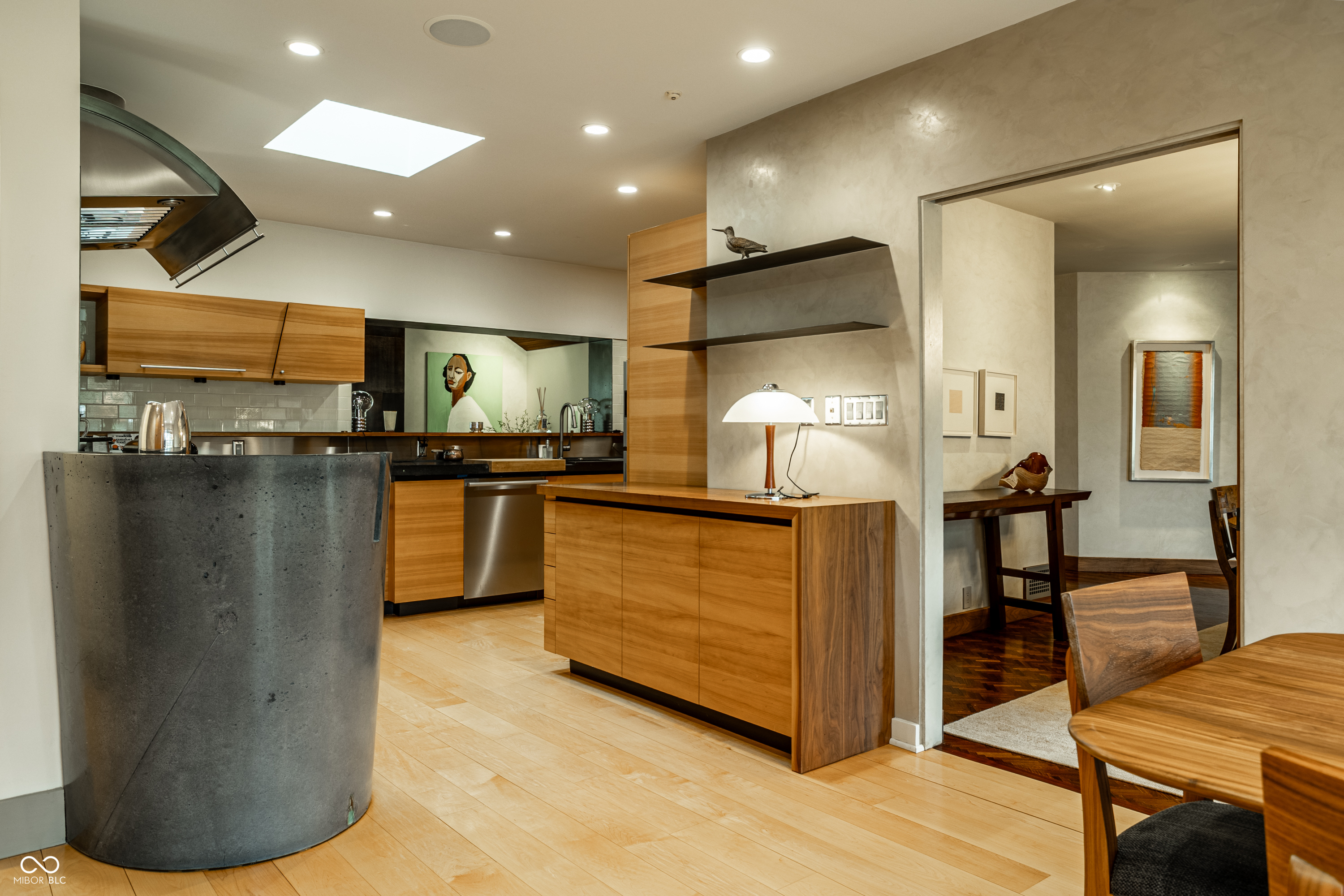 7440 N Illinois Street