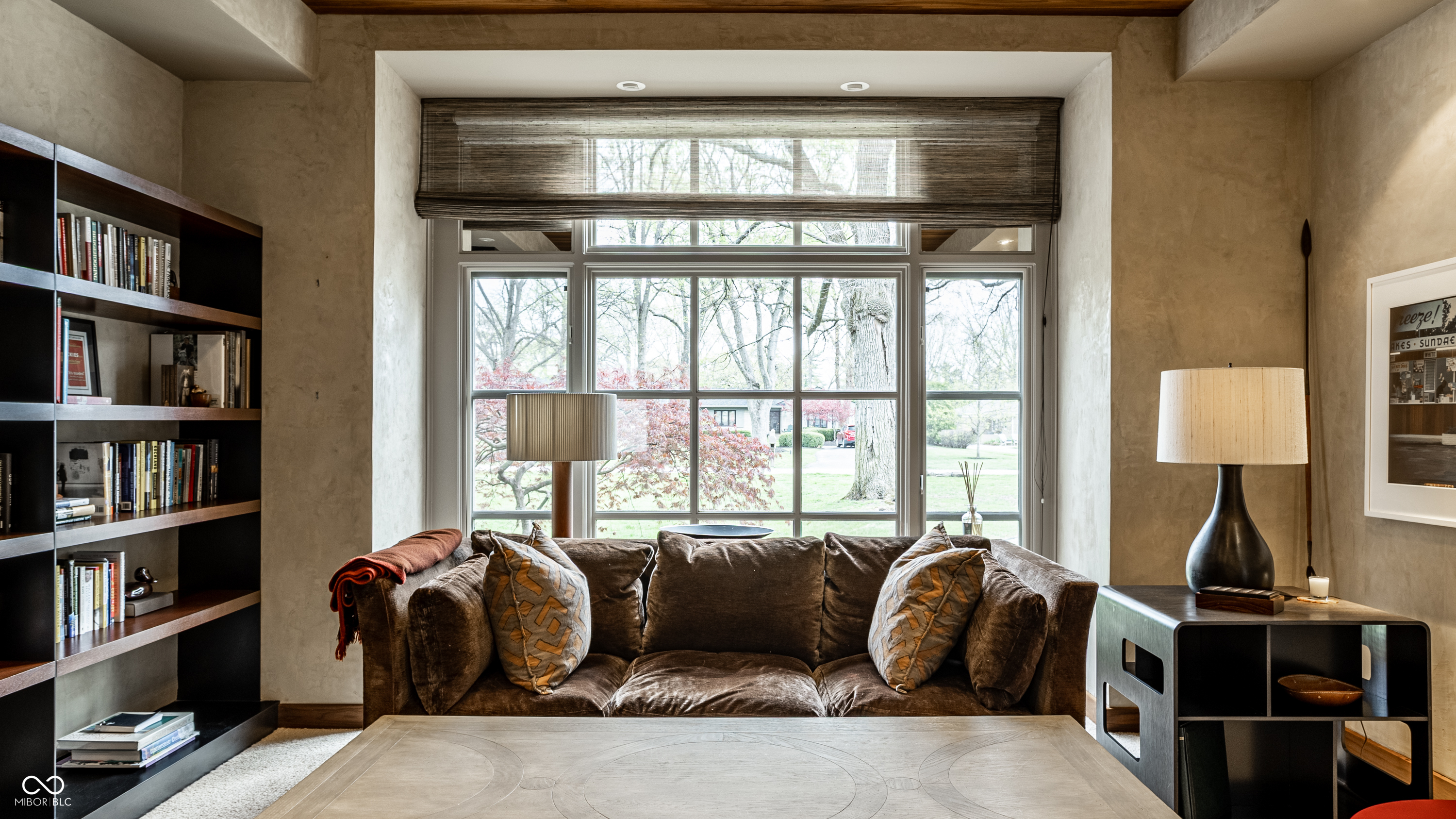 7440 N Illinois Street