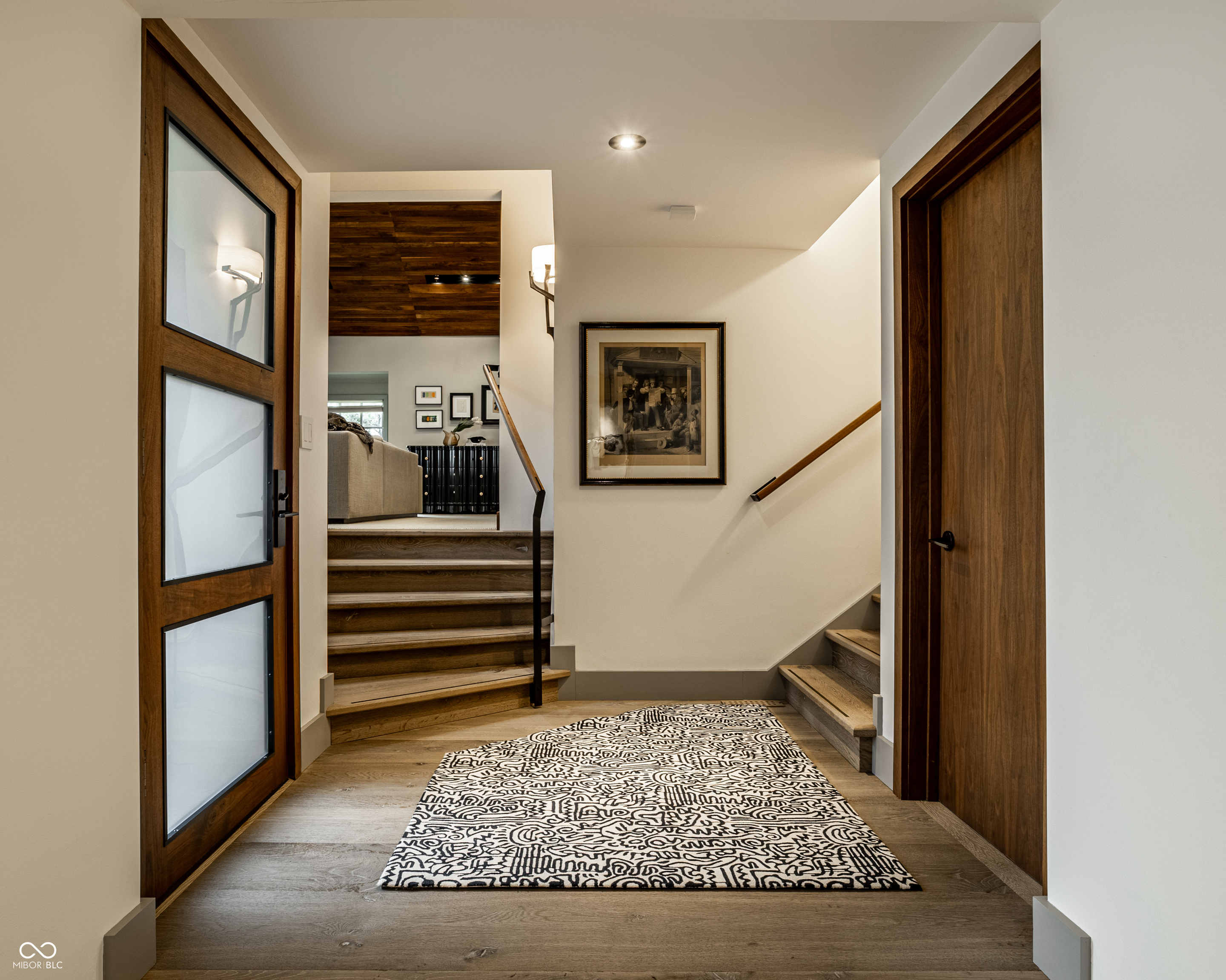 7440 N Illinois Street