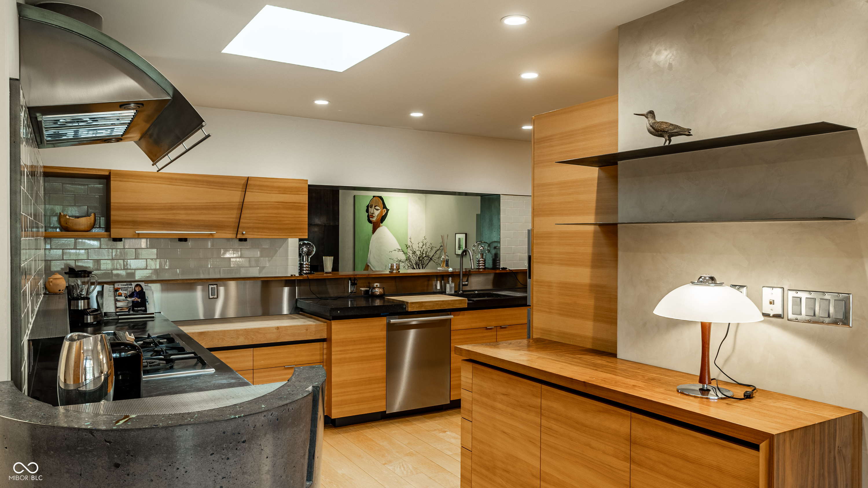 7440 N Illinois Street