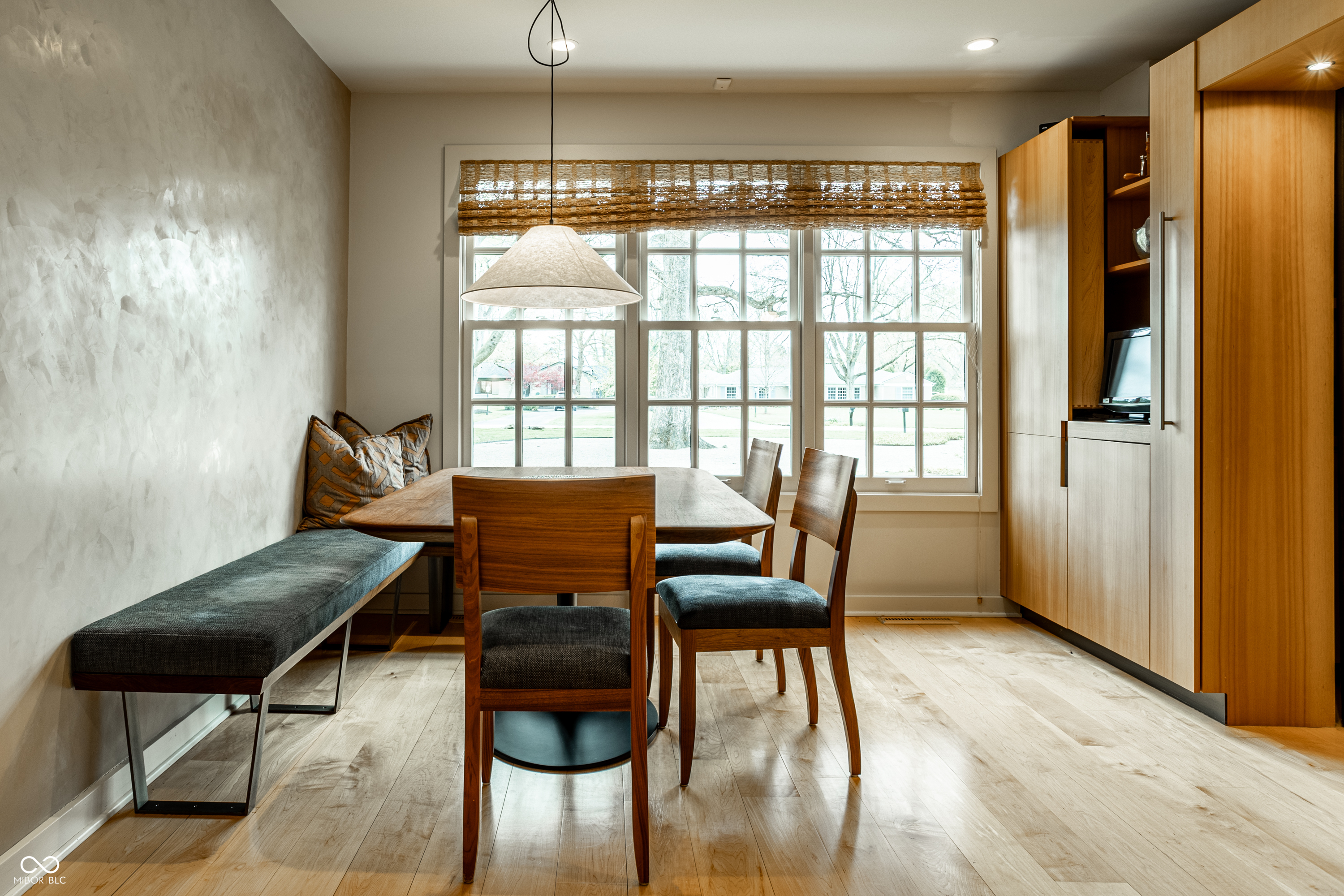 7440 N Illinois Street