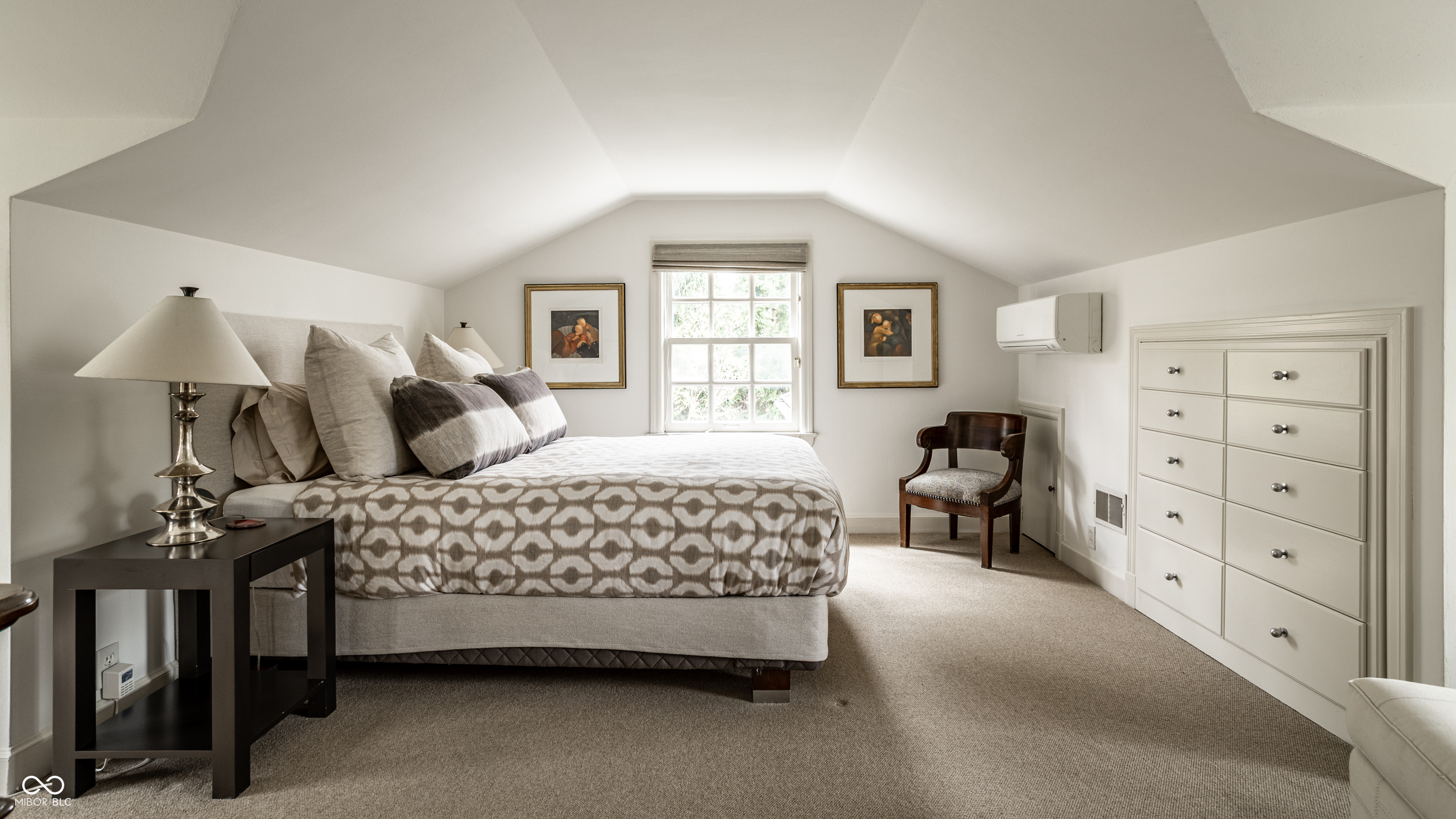 7440 N Illinois Street