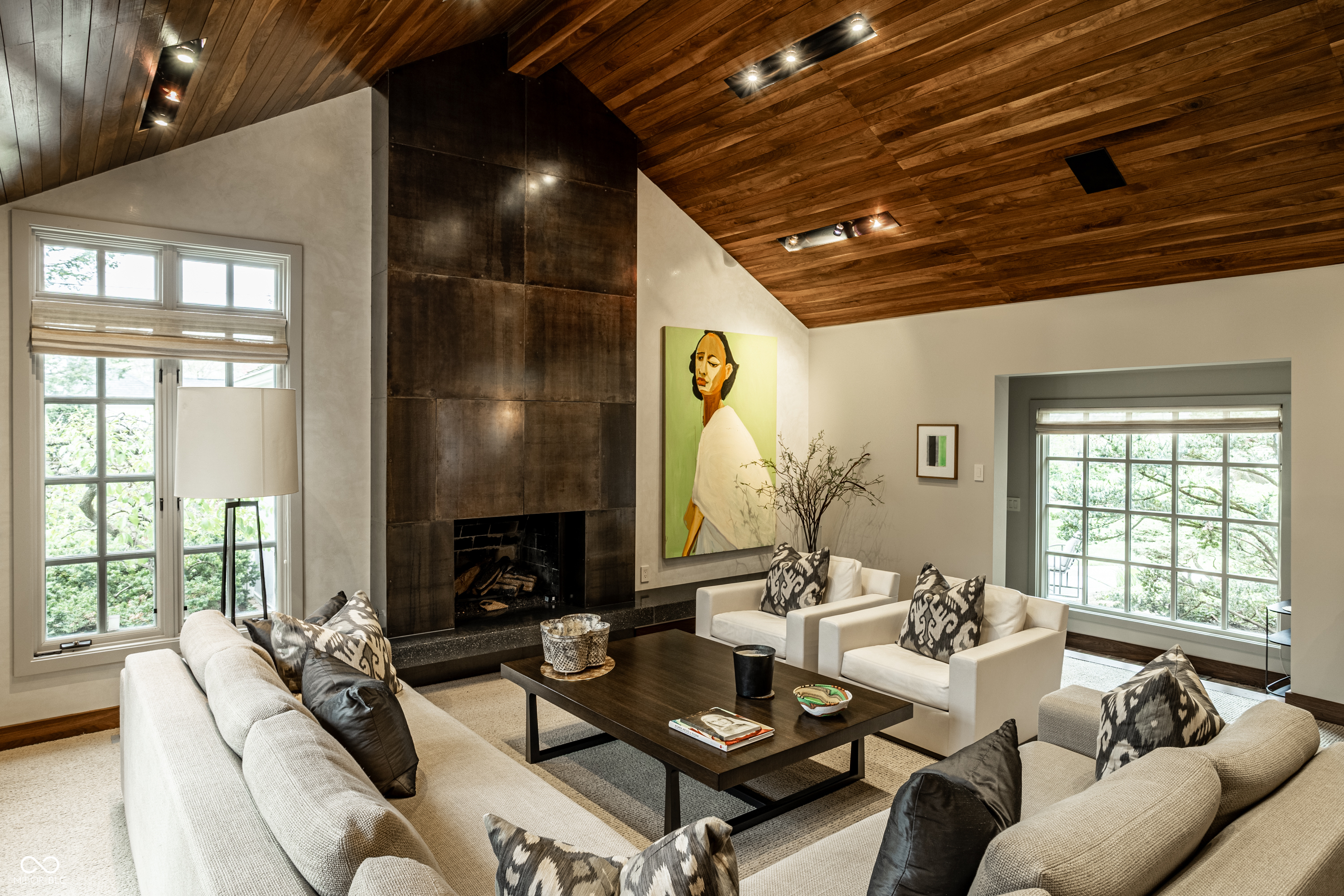 7440 N Illinois Street