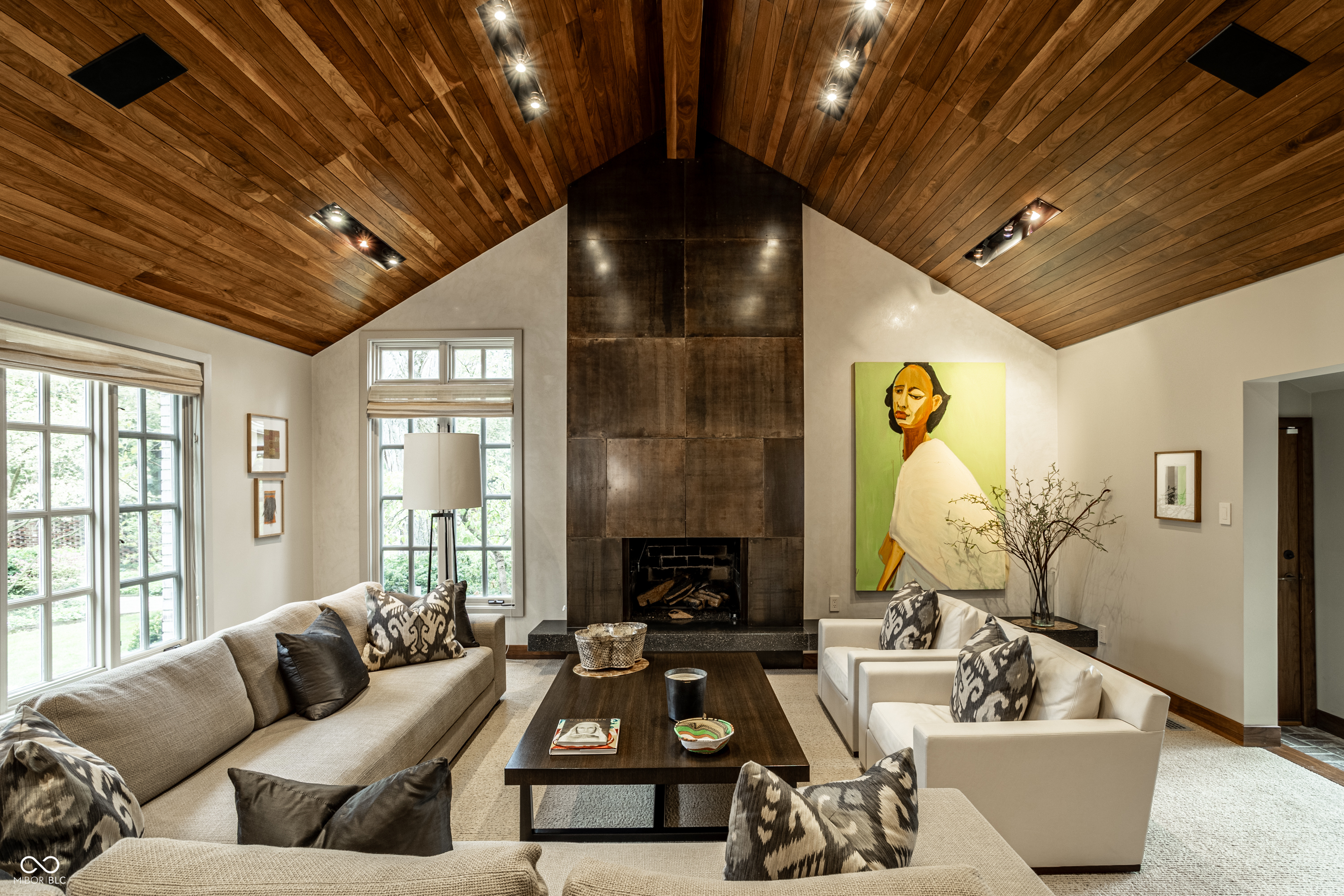 7440 N Illinois Street