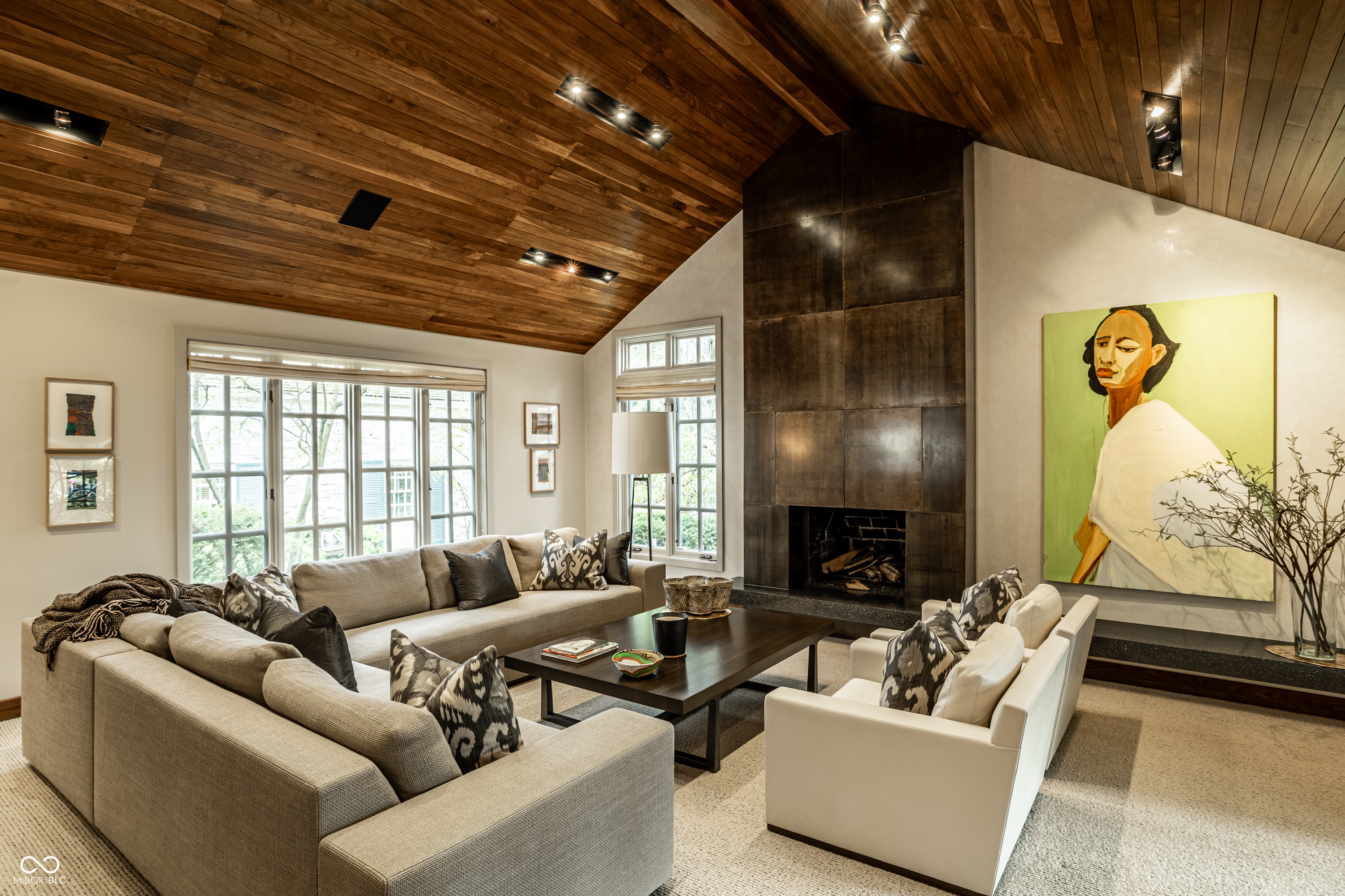 7440 N Illinois Street