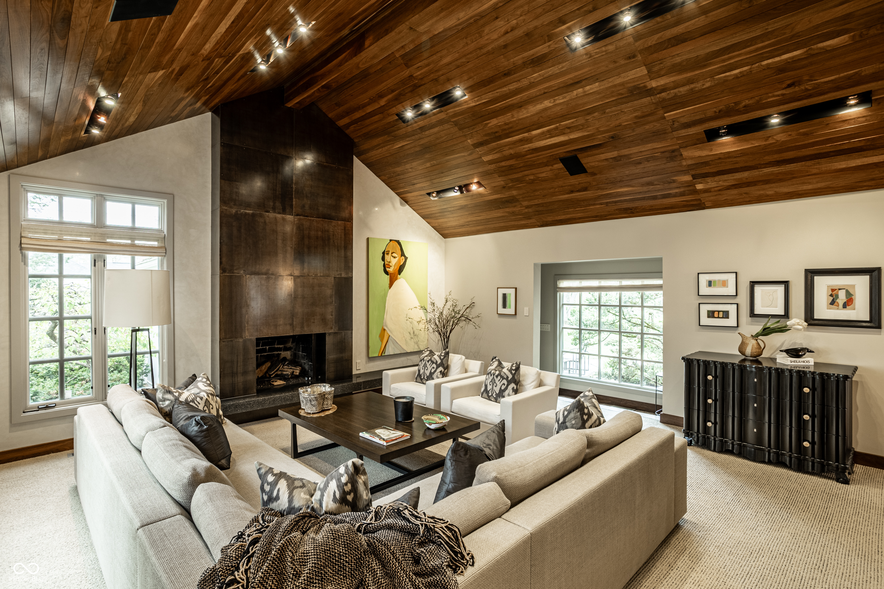 7440 N Illinois Street