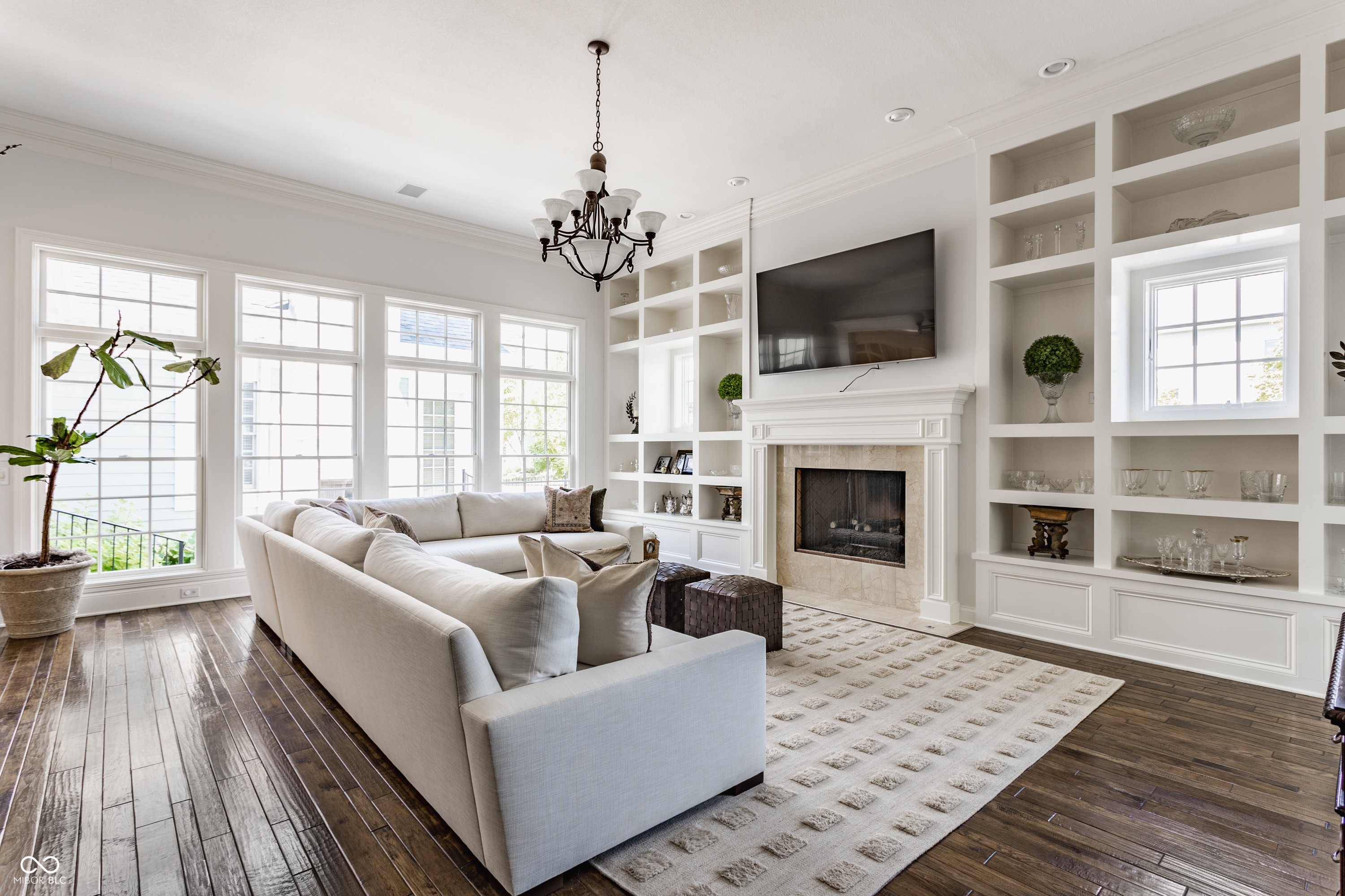 12934 Treaty Line Street