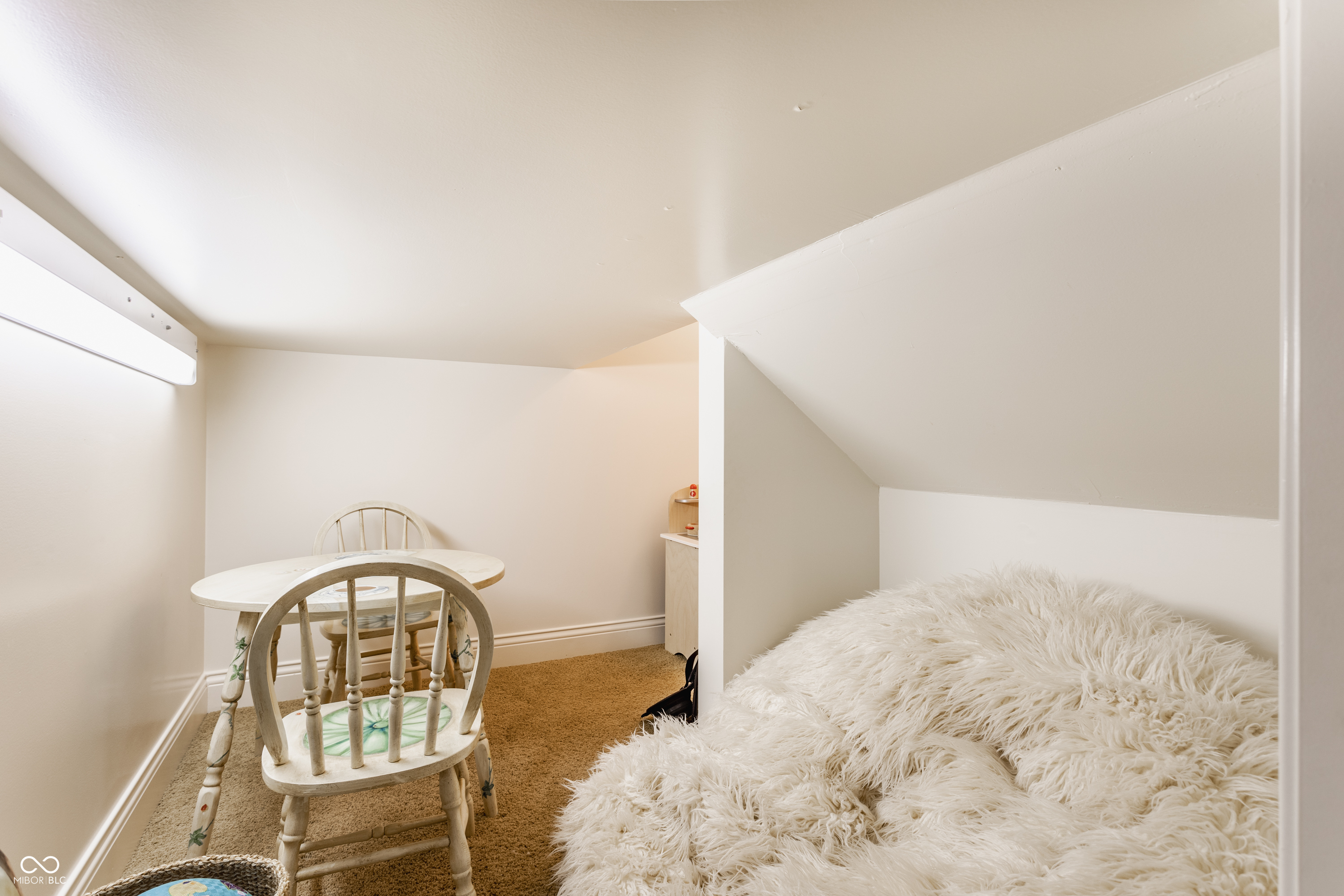 12934 Treaty Line Street