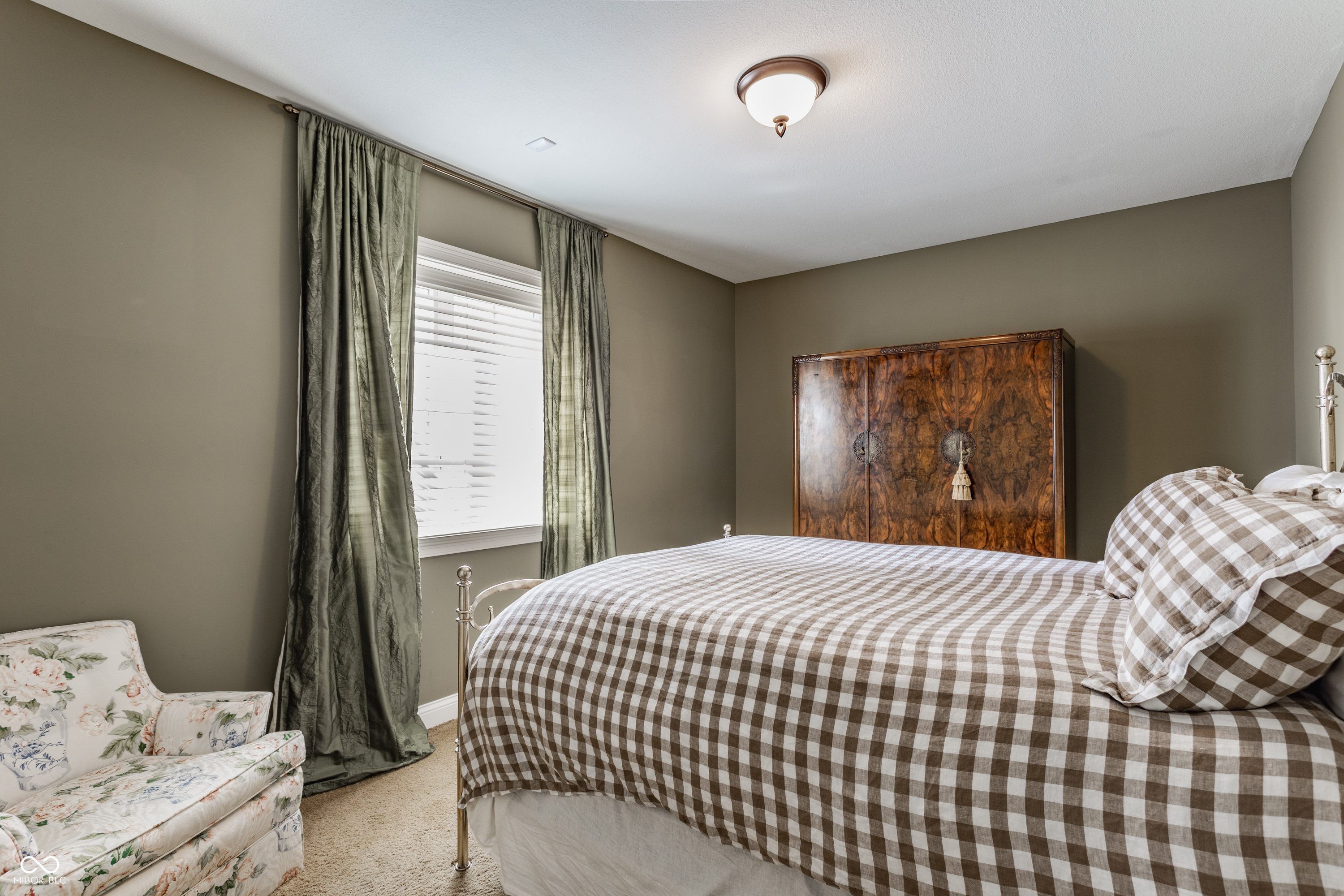 12934 Treaty Line Street